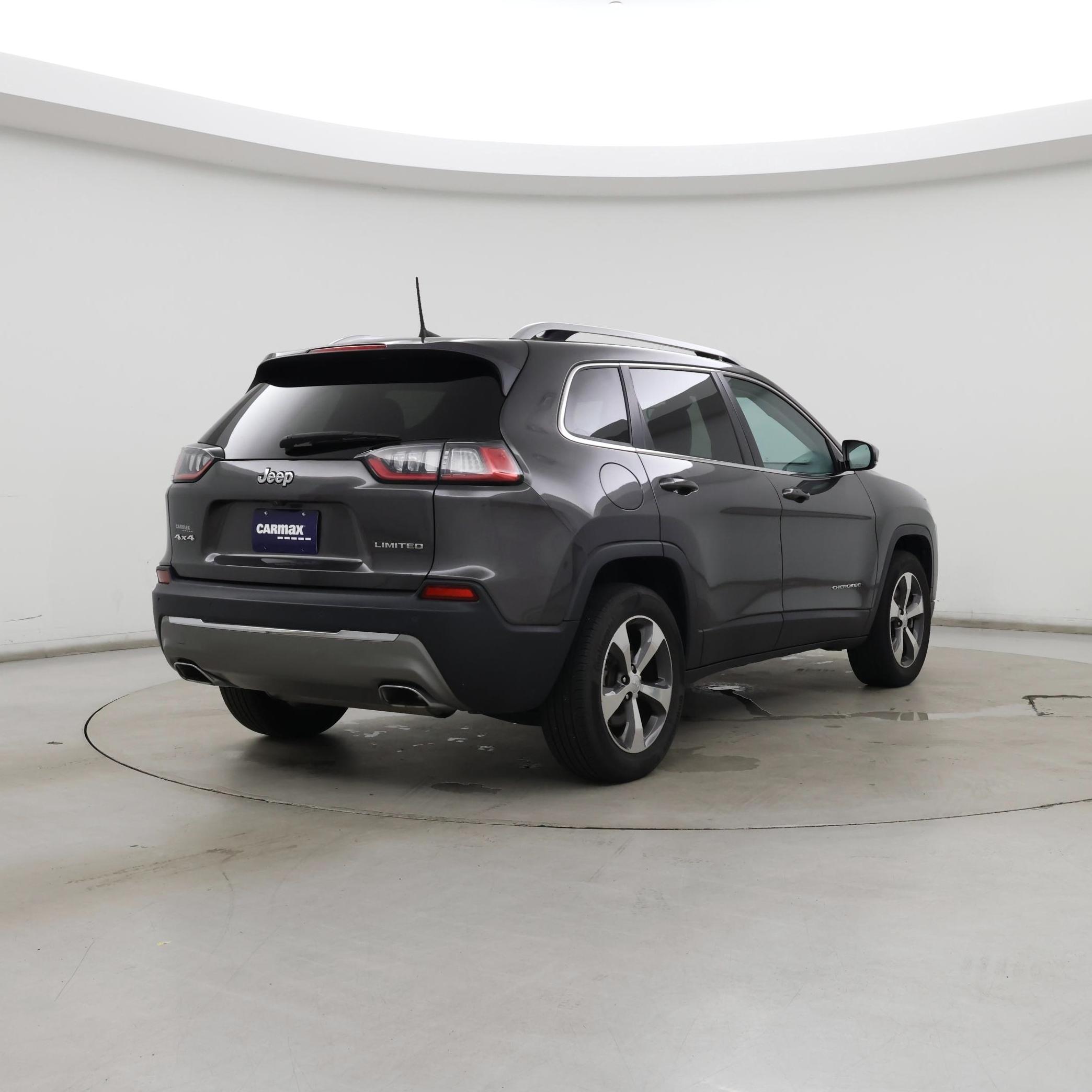 Thumbnail: 2020 Jeep Cherokee - 8