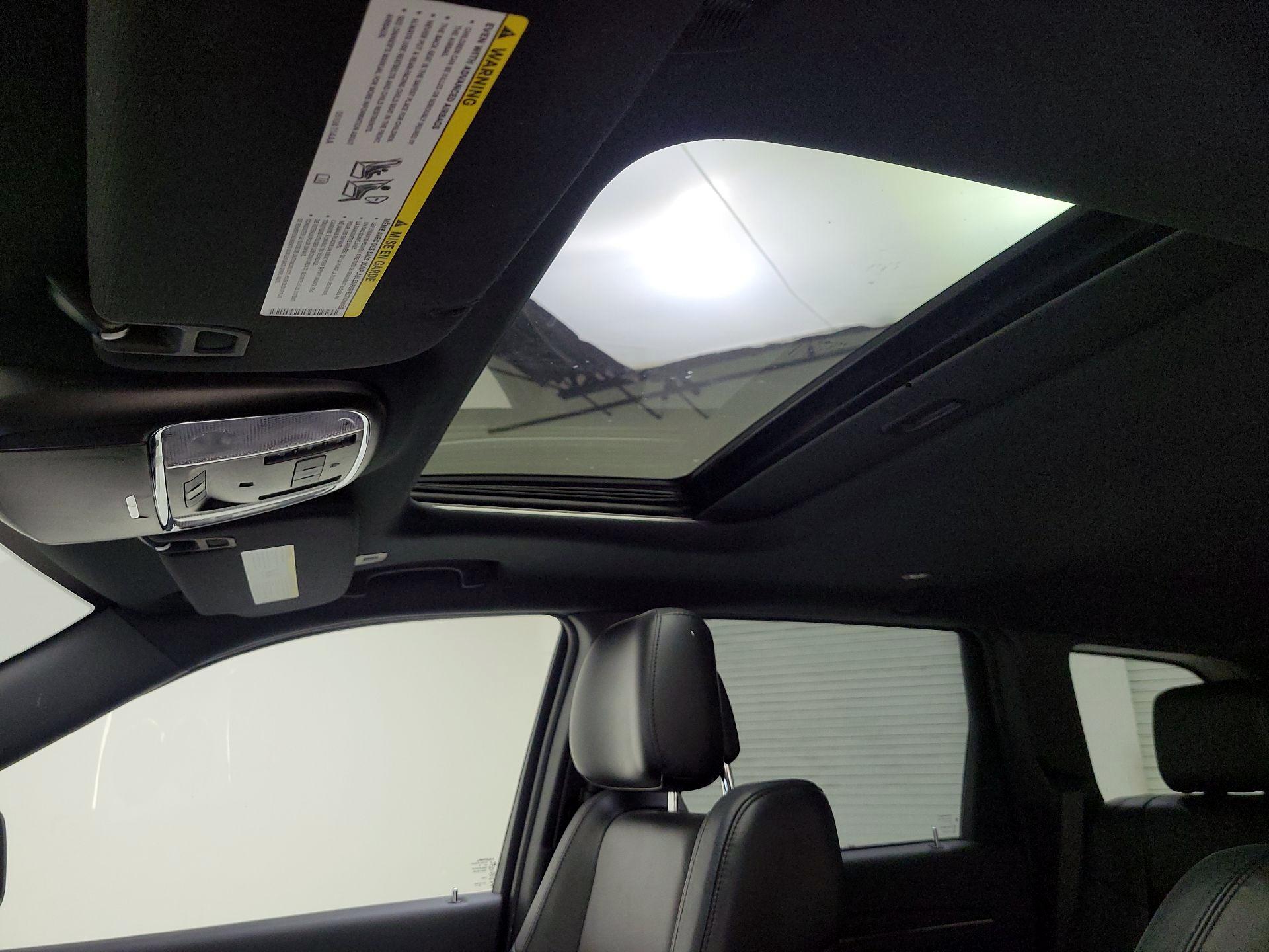 Thumbnail: 2019 Jeep Grand Cherokee - 20