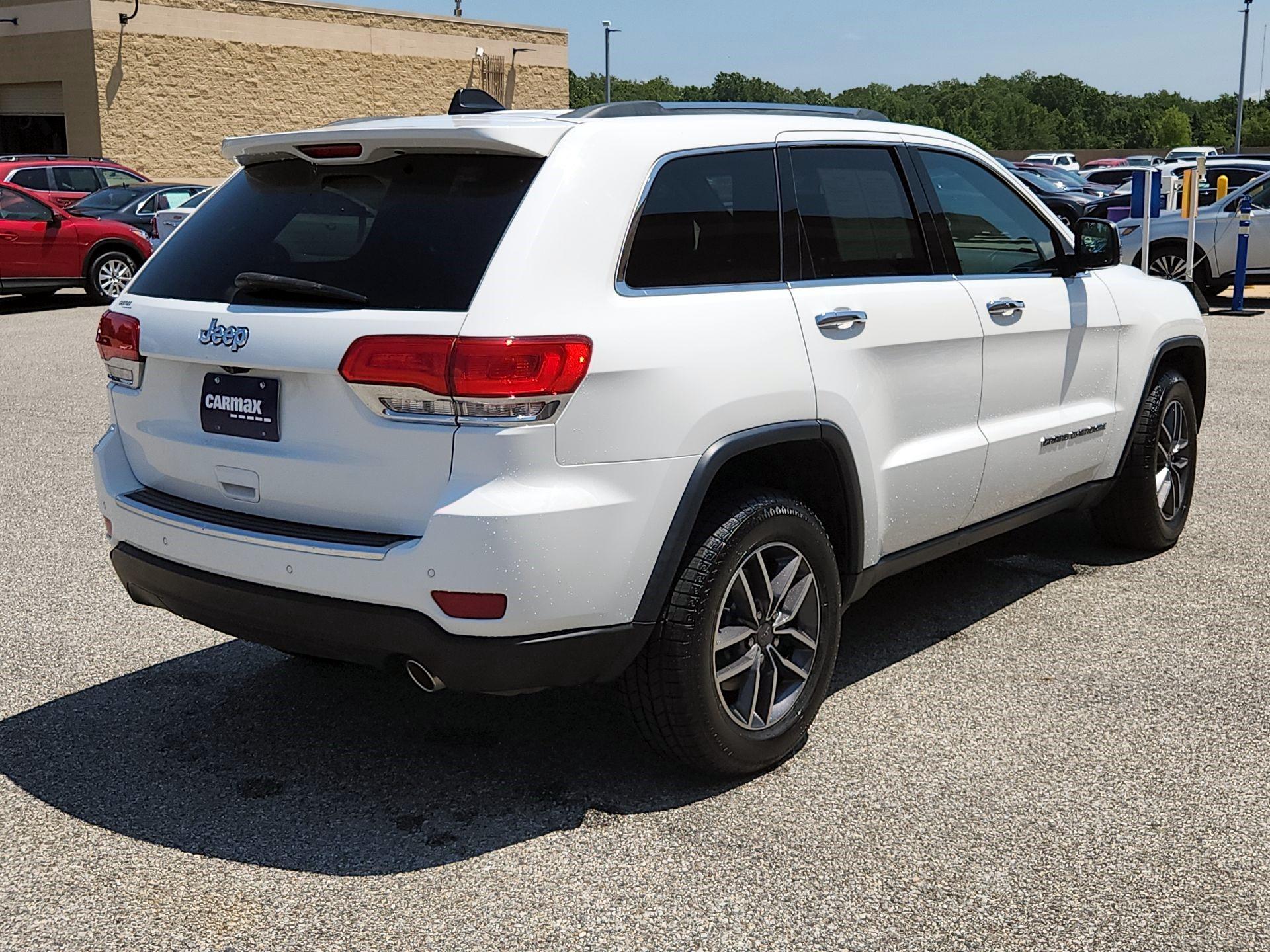Thumbnail: 2019 Jeep Grand Cherokee - 5