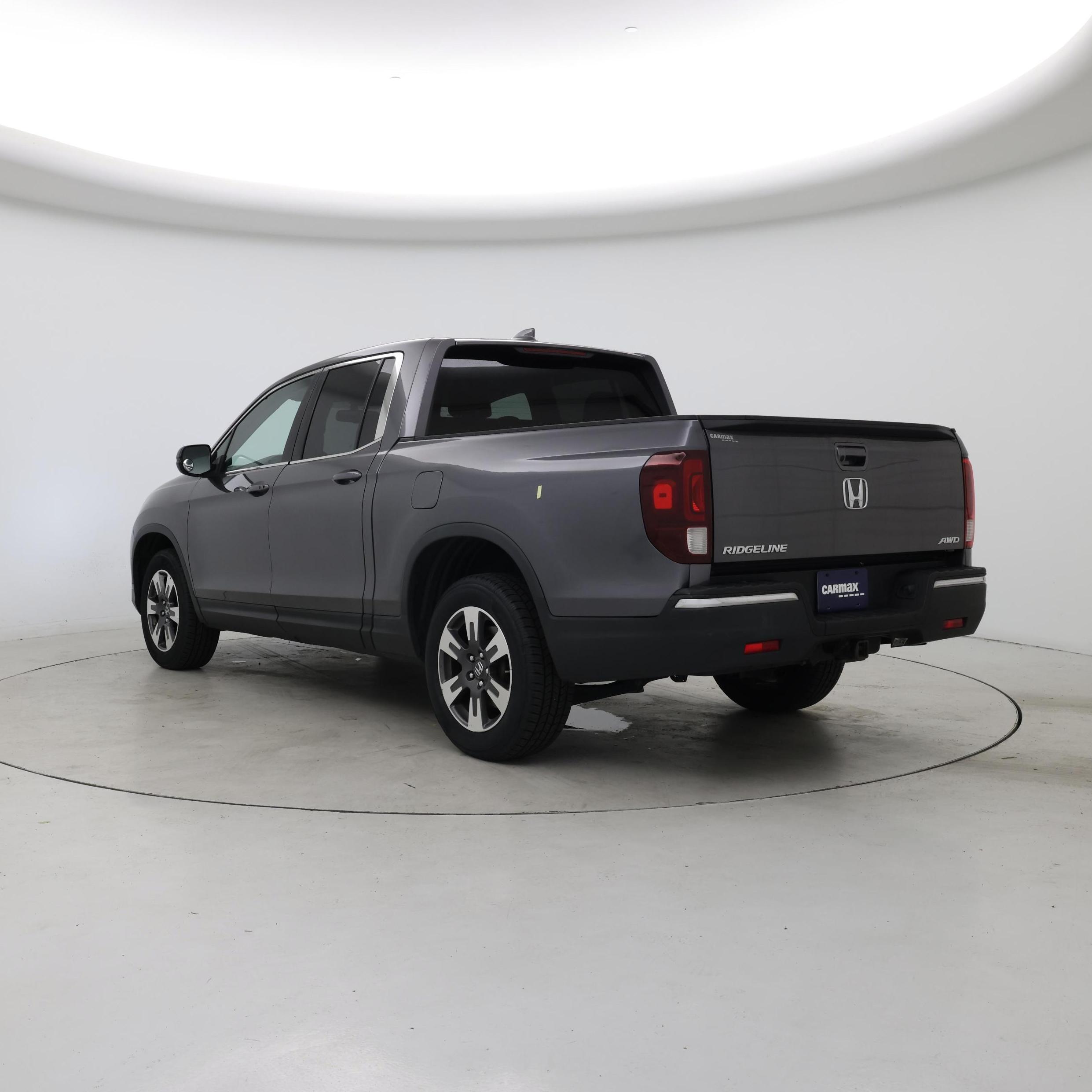 Thumbnail: 2017 Honda Ridgeline - 2