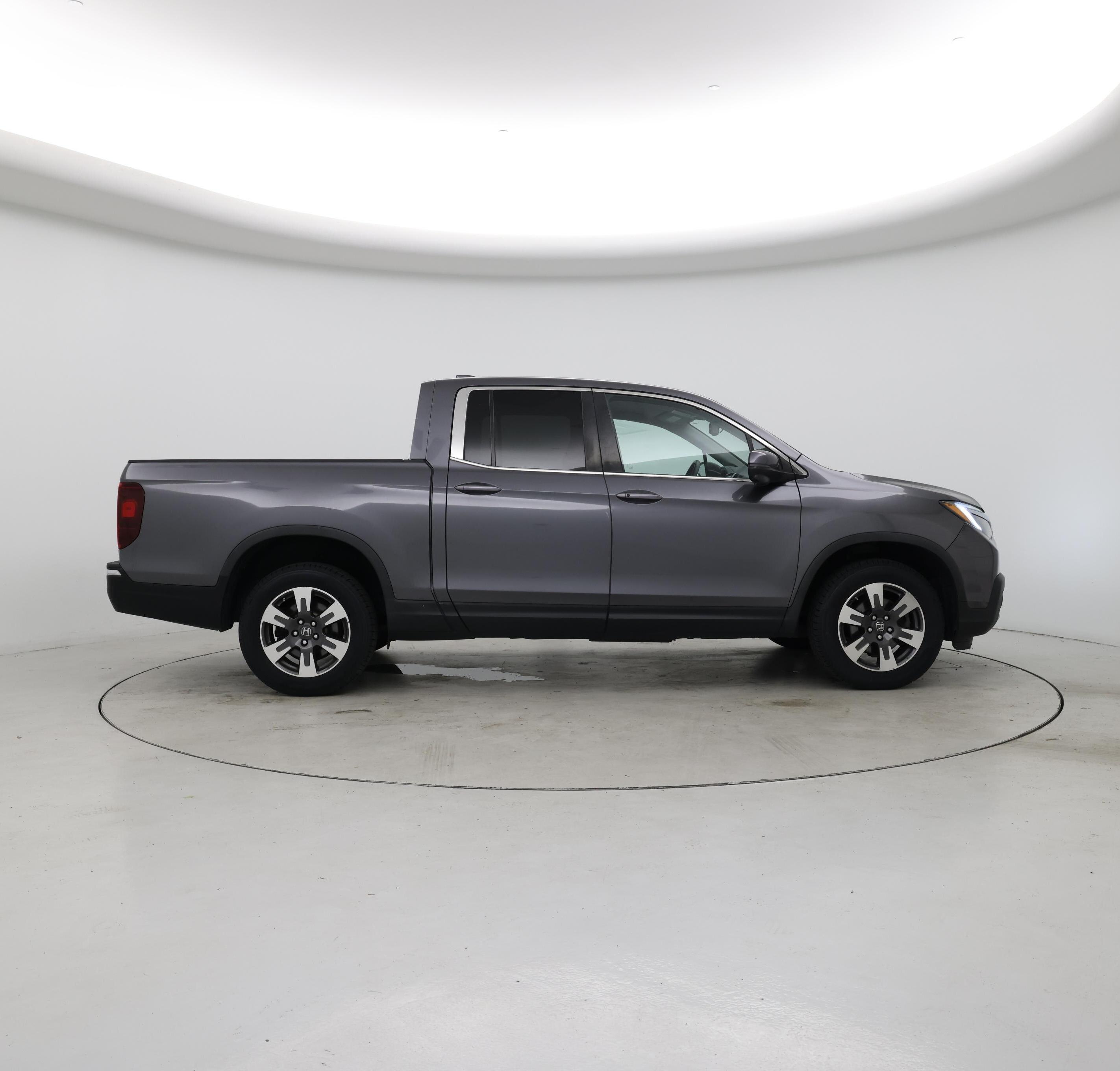 Thumbnail: 2017 Honda Ridgeline - 7