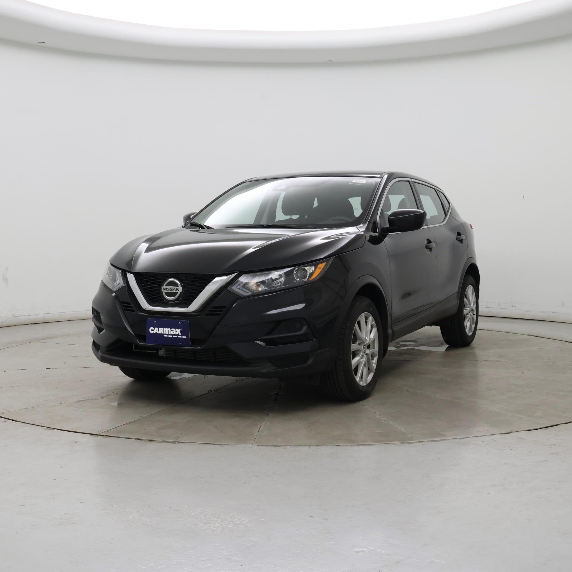 Thumbnail: 2022 Nissan Rogue Sport - 4