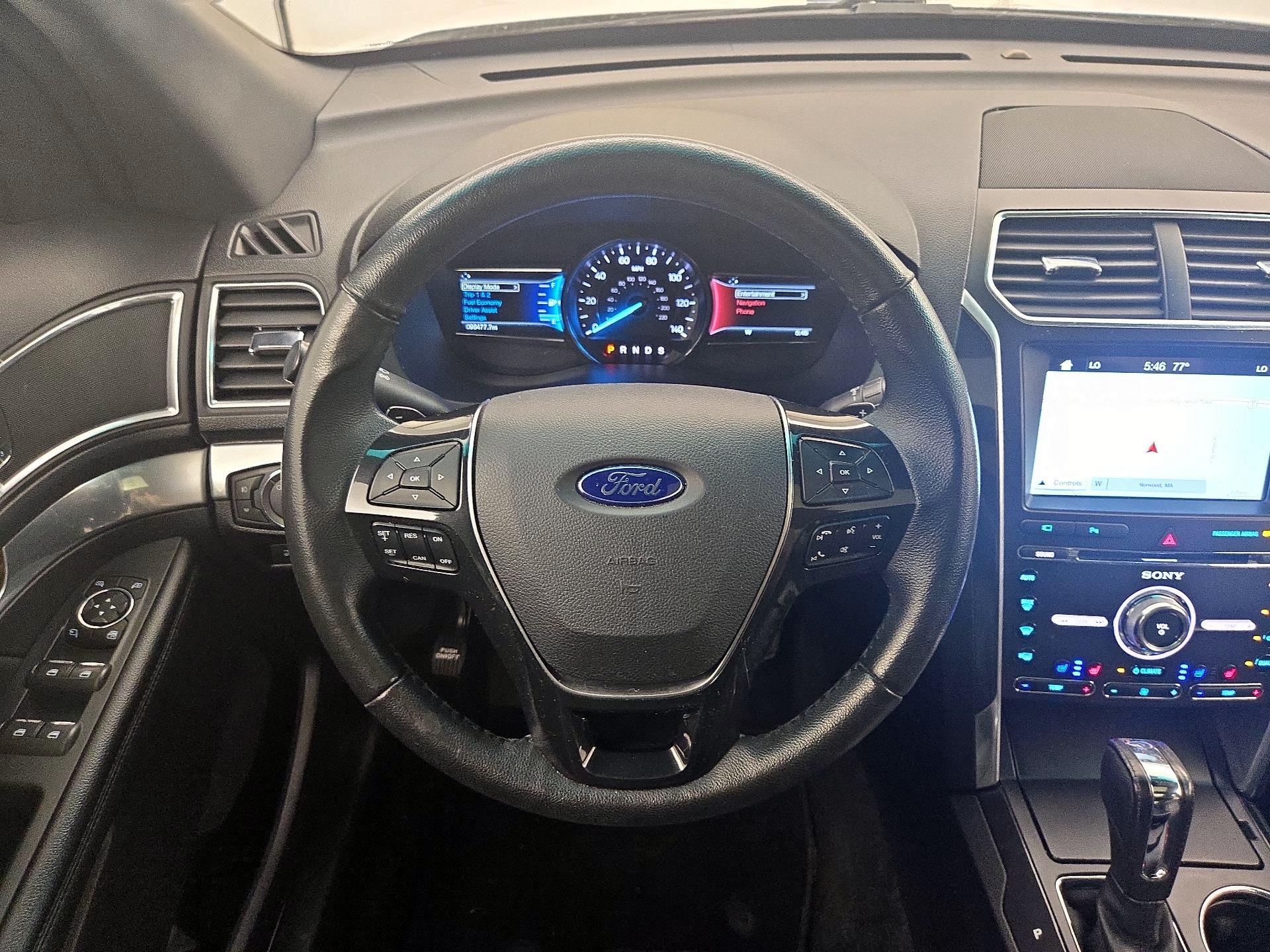 Thumbnail: 2017 Ford Explorer - 10