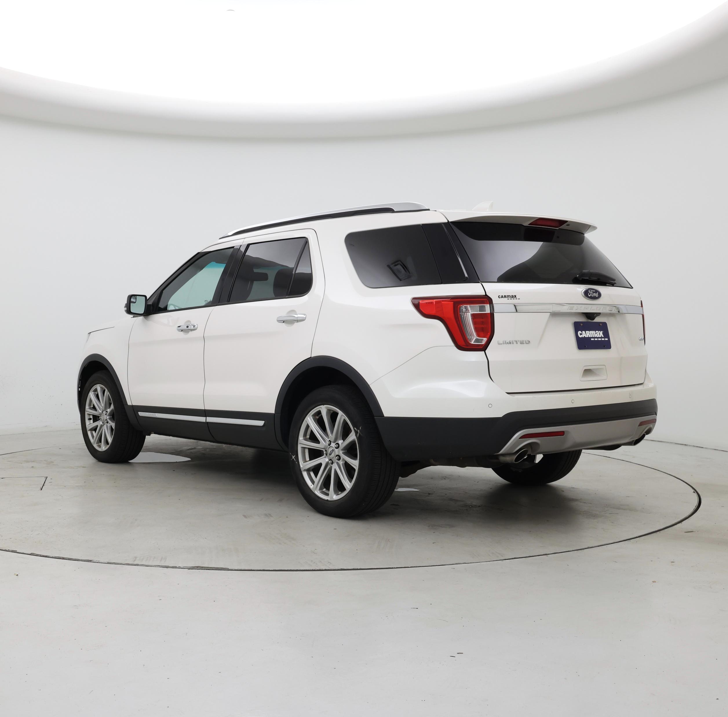 Thumbnail: 2017 Ford Explorer - 2