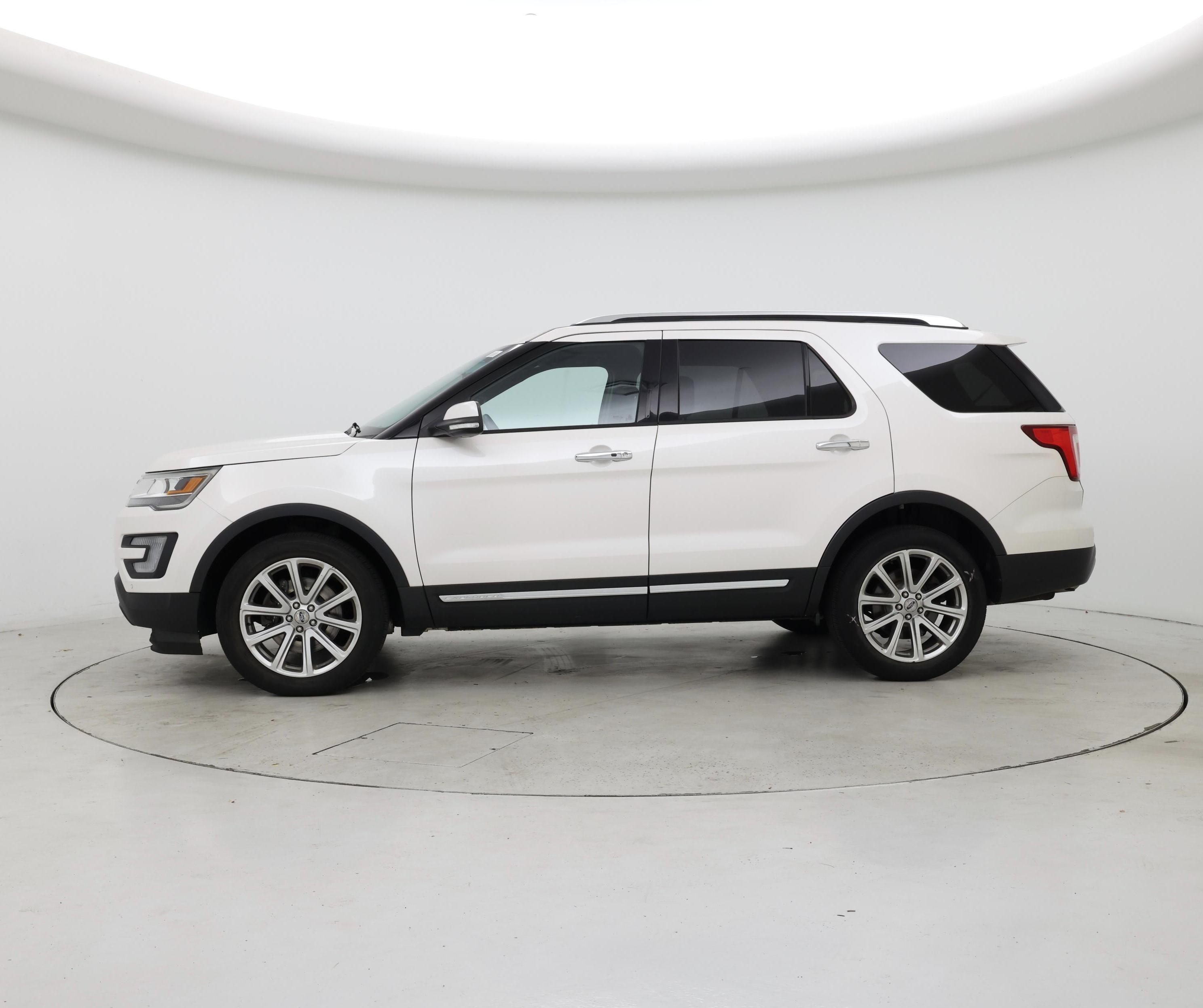 Thumbnail: 2017 Ford Explorer - 3