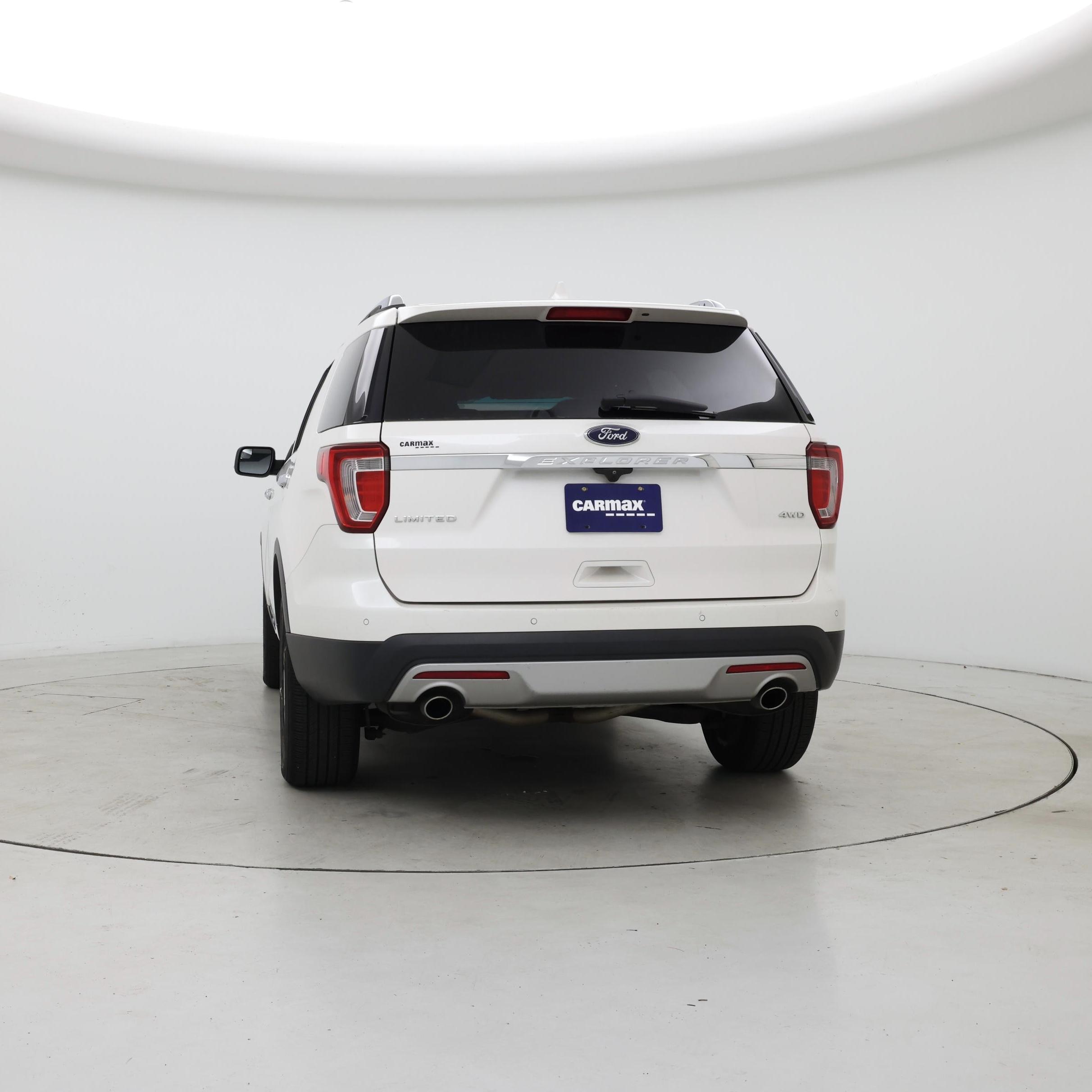 Thumbnail: 2017 Ford Explorer - 6