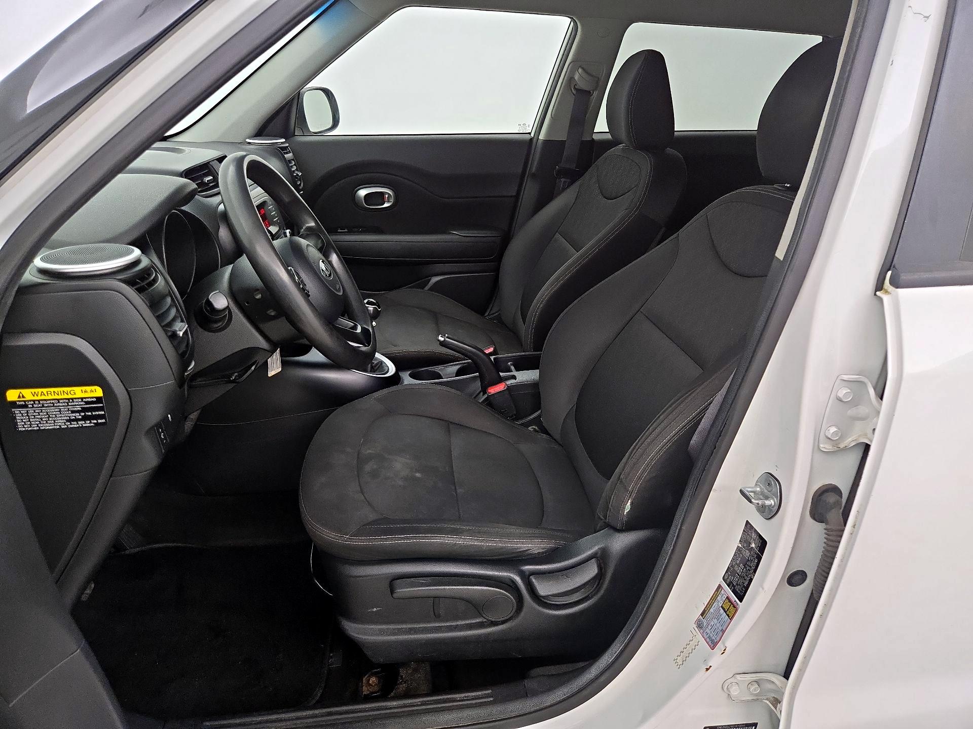 Thumbnail: 2016 Kia Soul - 11
