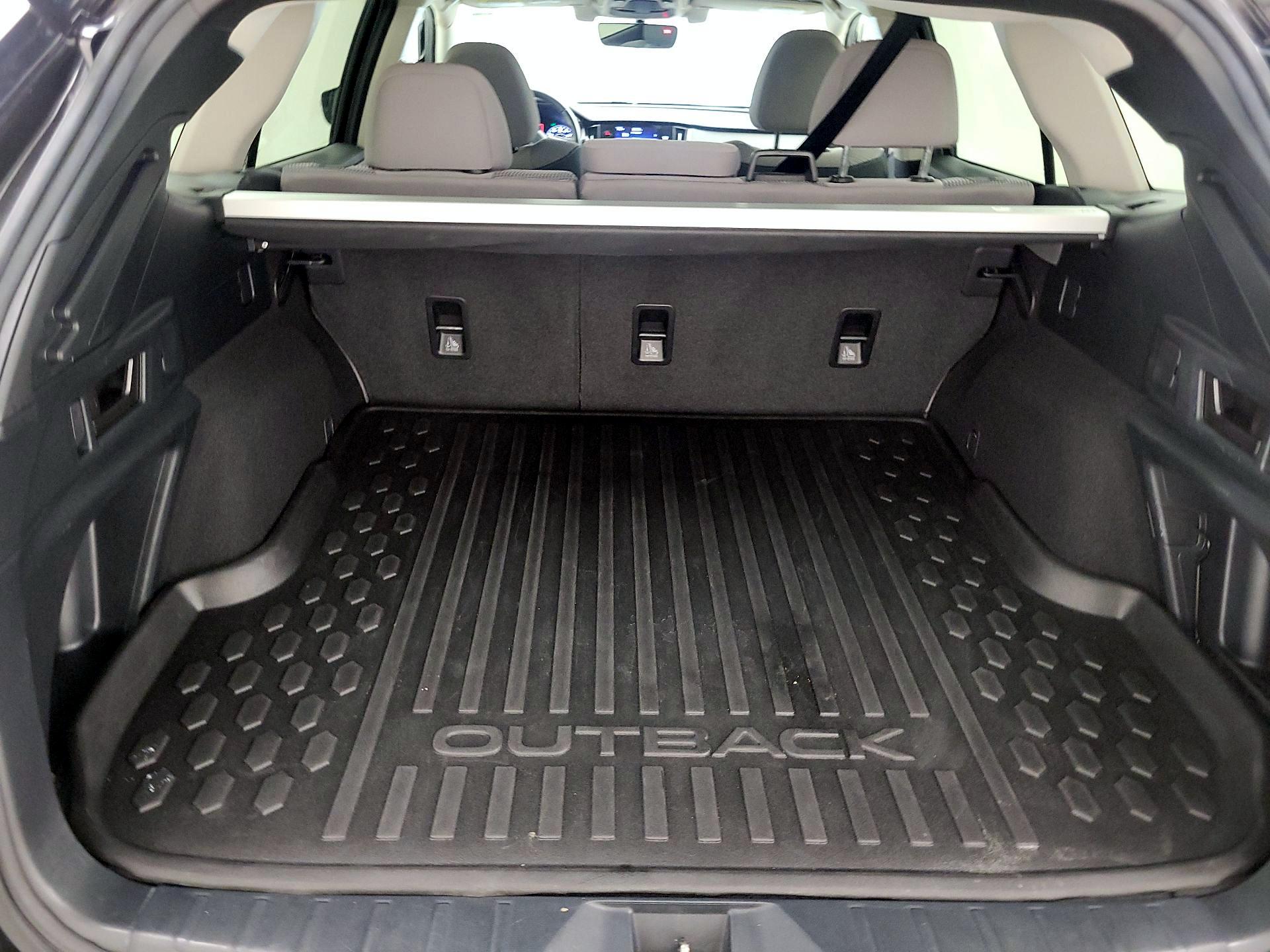 Thumbnail: 2020 Subaru Outback - 20