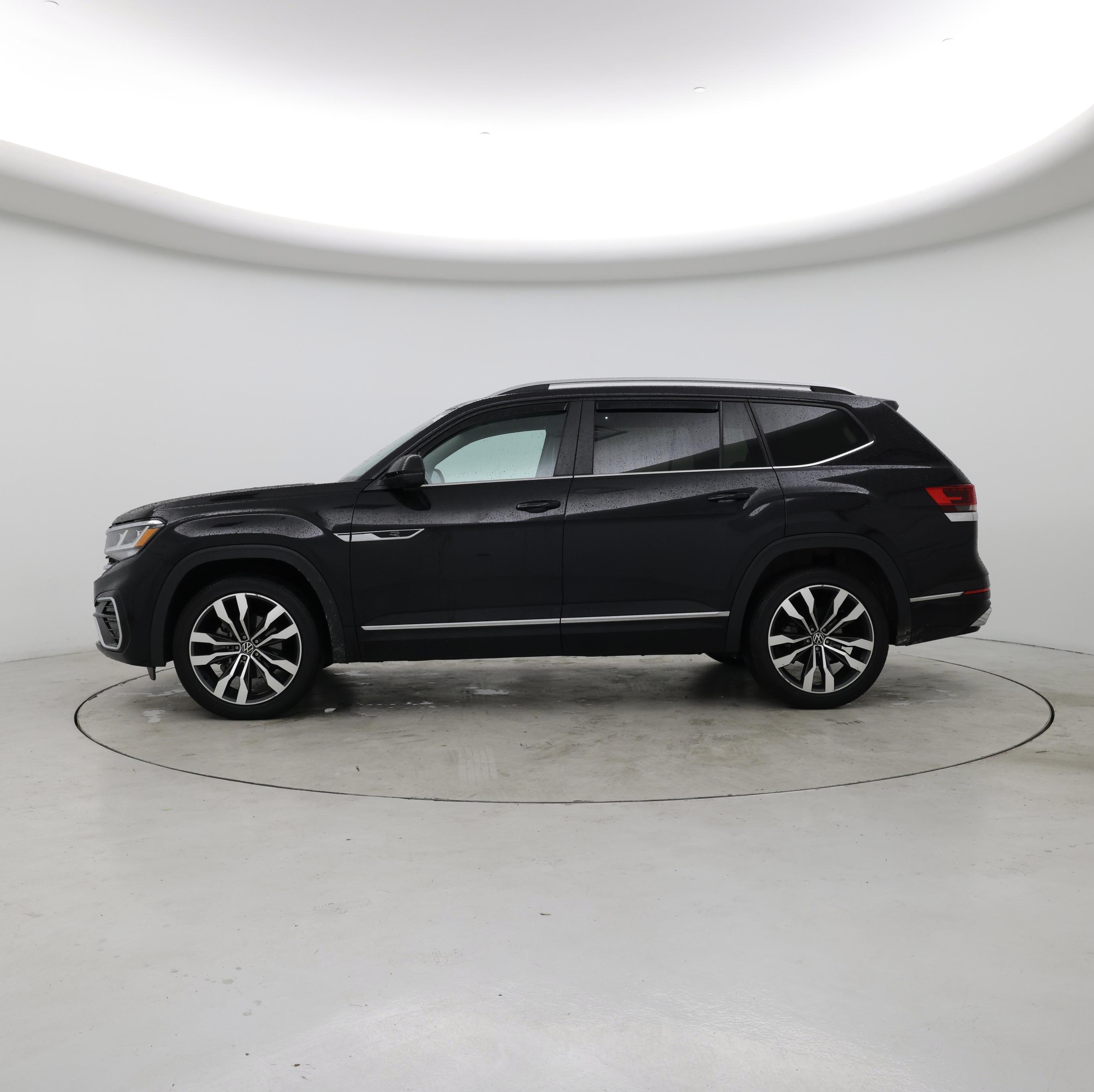 Thumbnail: 2021 Volkswagen Atlas - 3