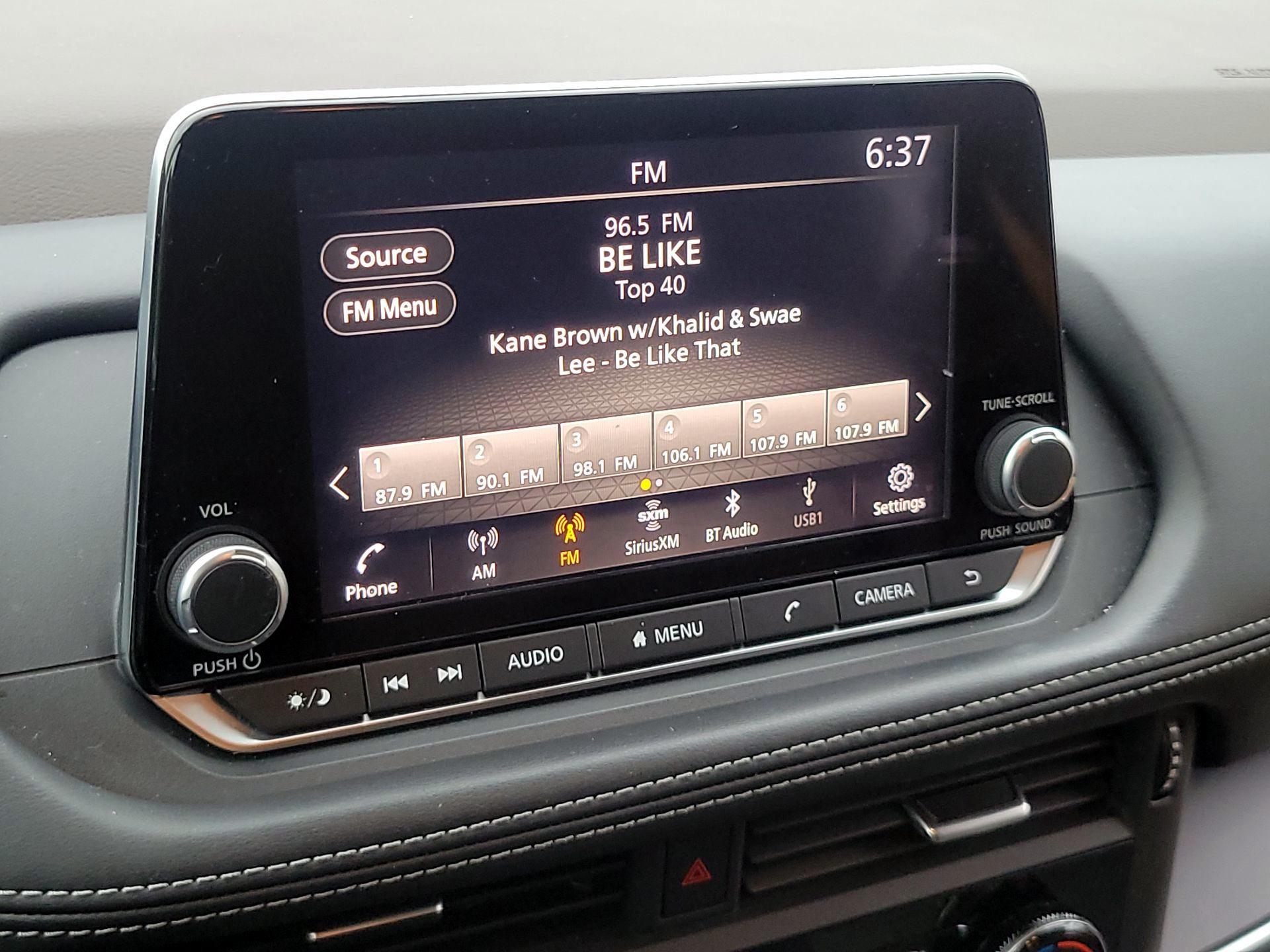 Thumbnail: 2022 Nissan Rogue - 15