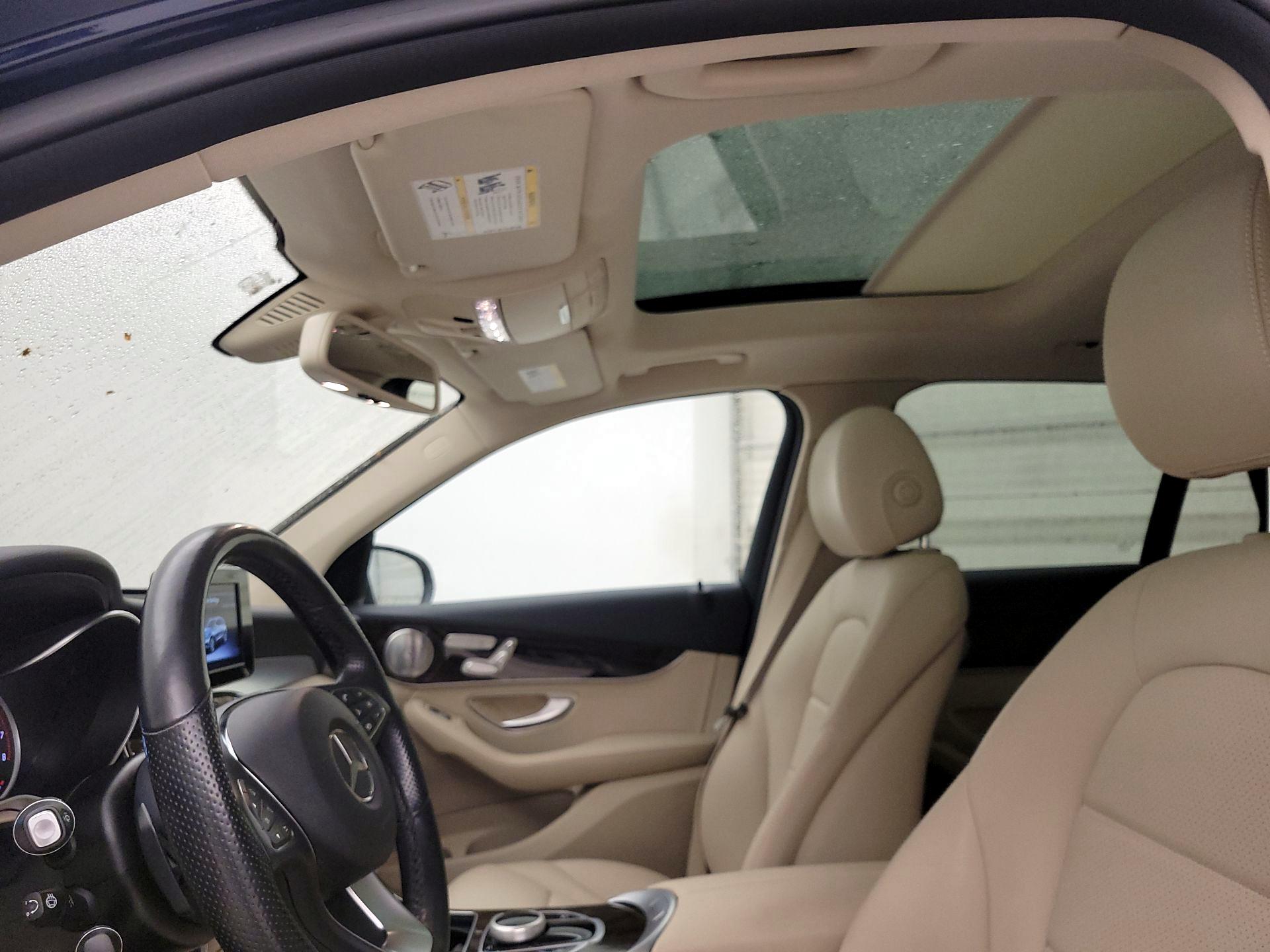 Thumbnail: 2019 Mercedes-Benz GLC - 19