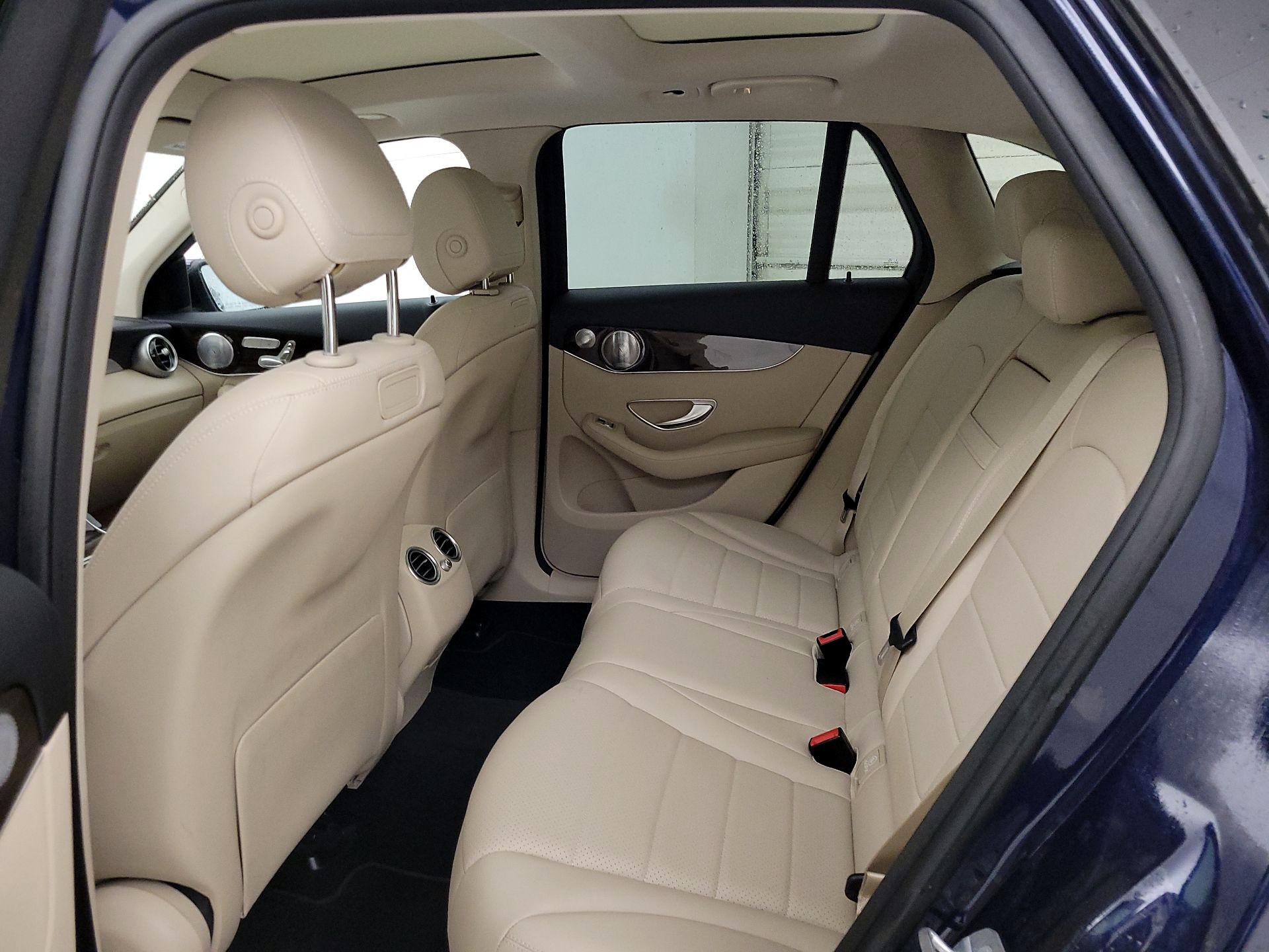 Thumbnail: 2019 Mercedes-Benz GLC - 20