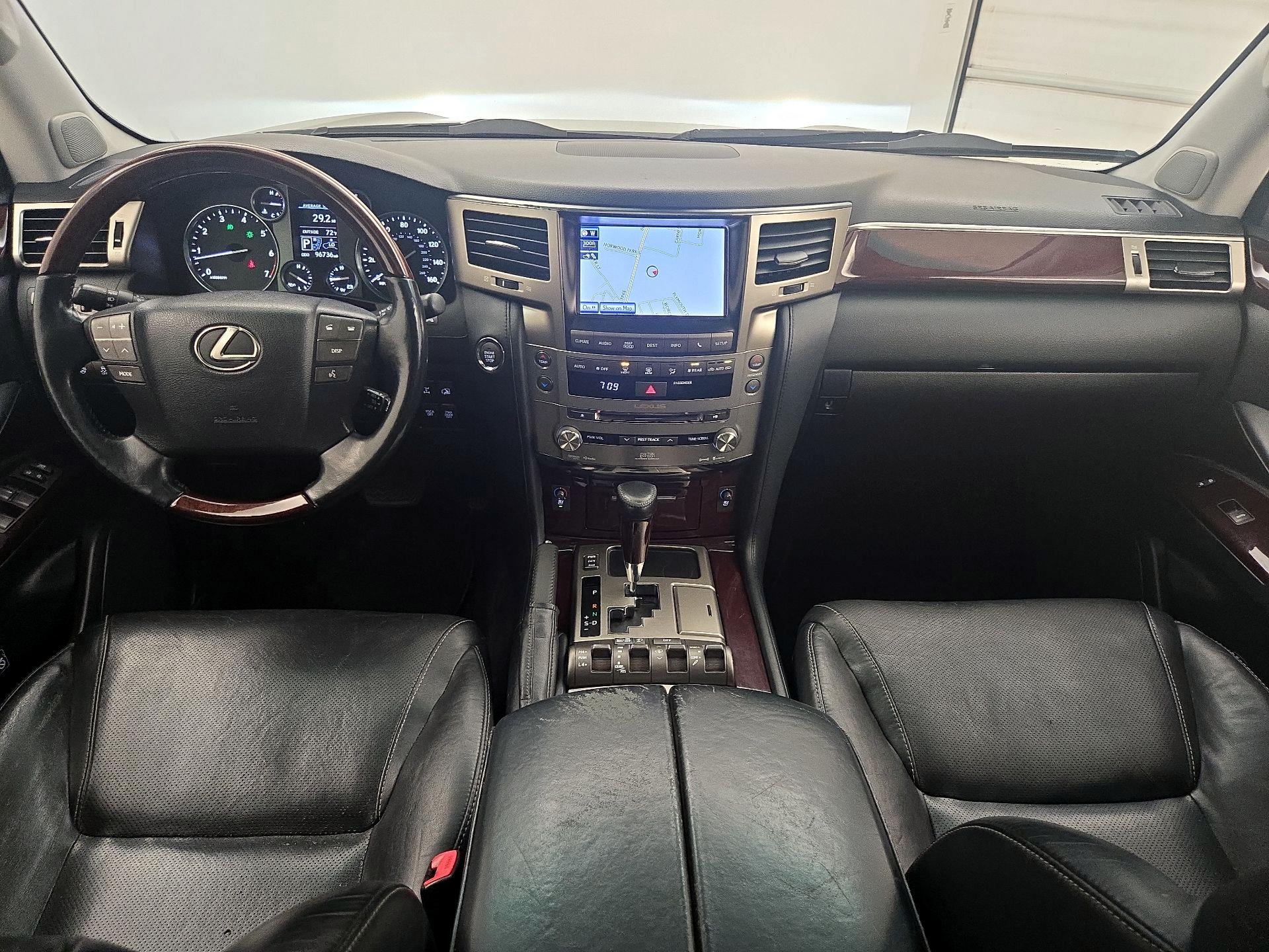 Thumbnail: 2015 Lexus LX - 8