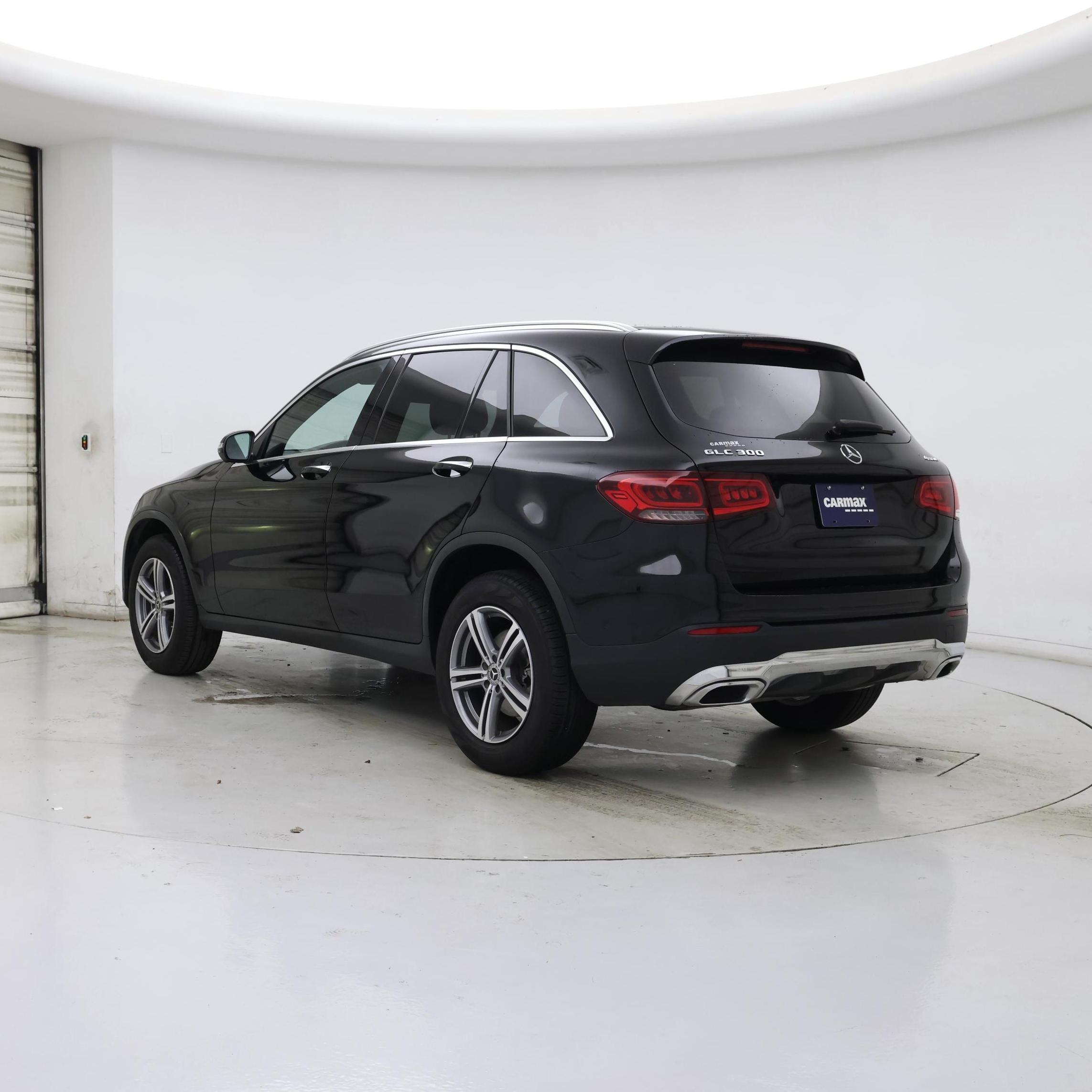Thumbnail: 2022 Mercedes-Benz GLC - 2