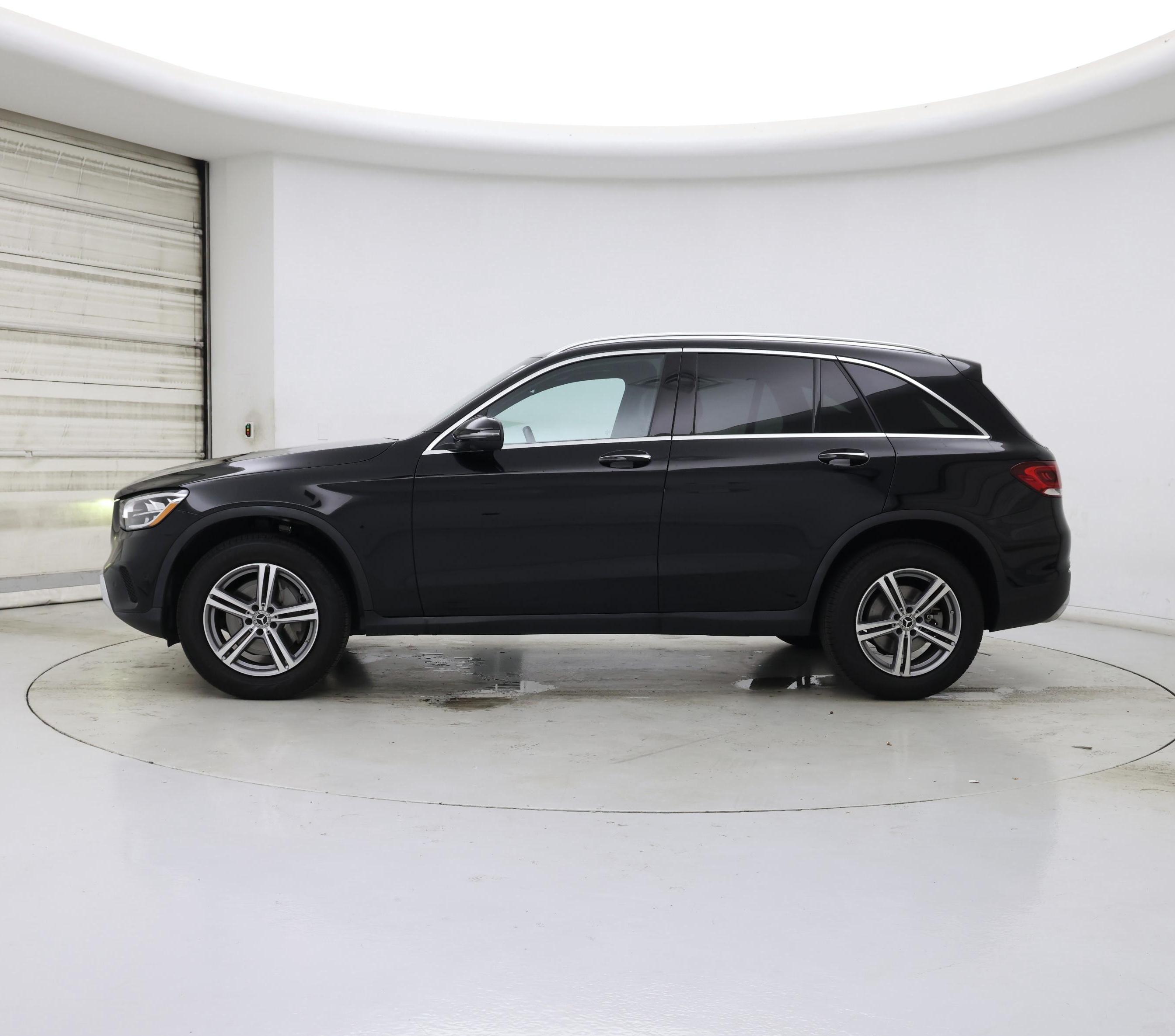 Thumbnail: 2022 Mercedes-Benz GLC - 3