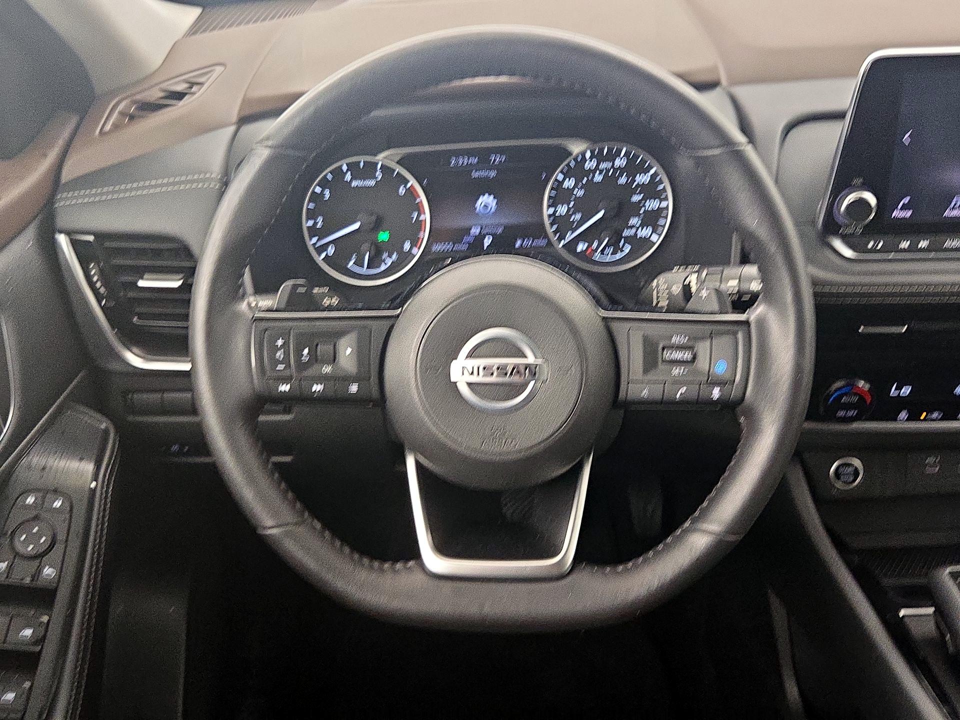 Thumbnail: 2021 Nissan Rogue - 10