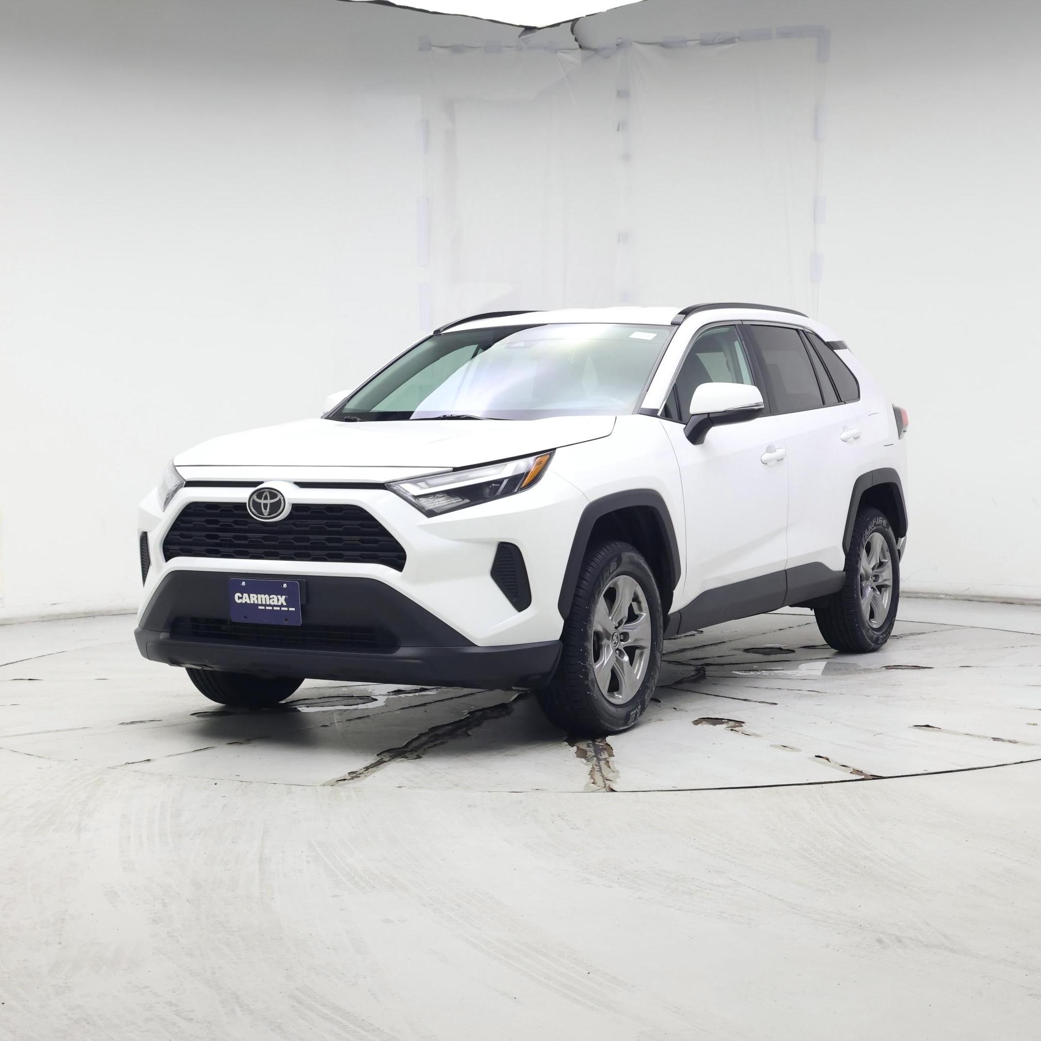 Thumbnail: 2023 Toyota RAV4 - 4