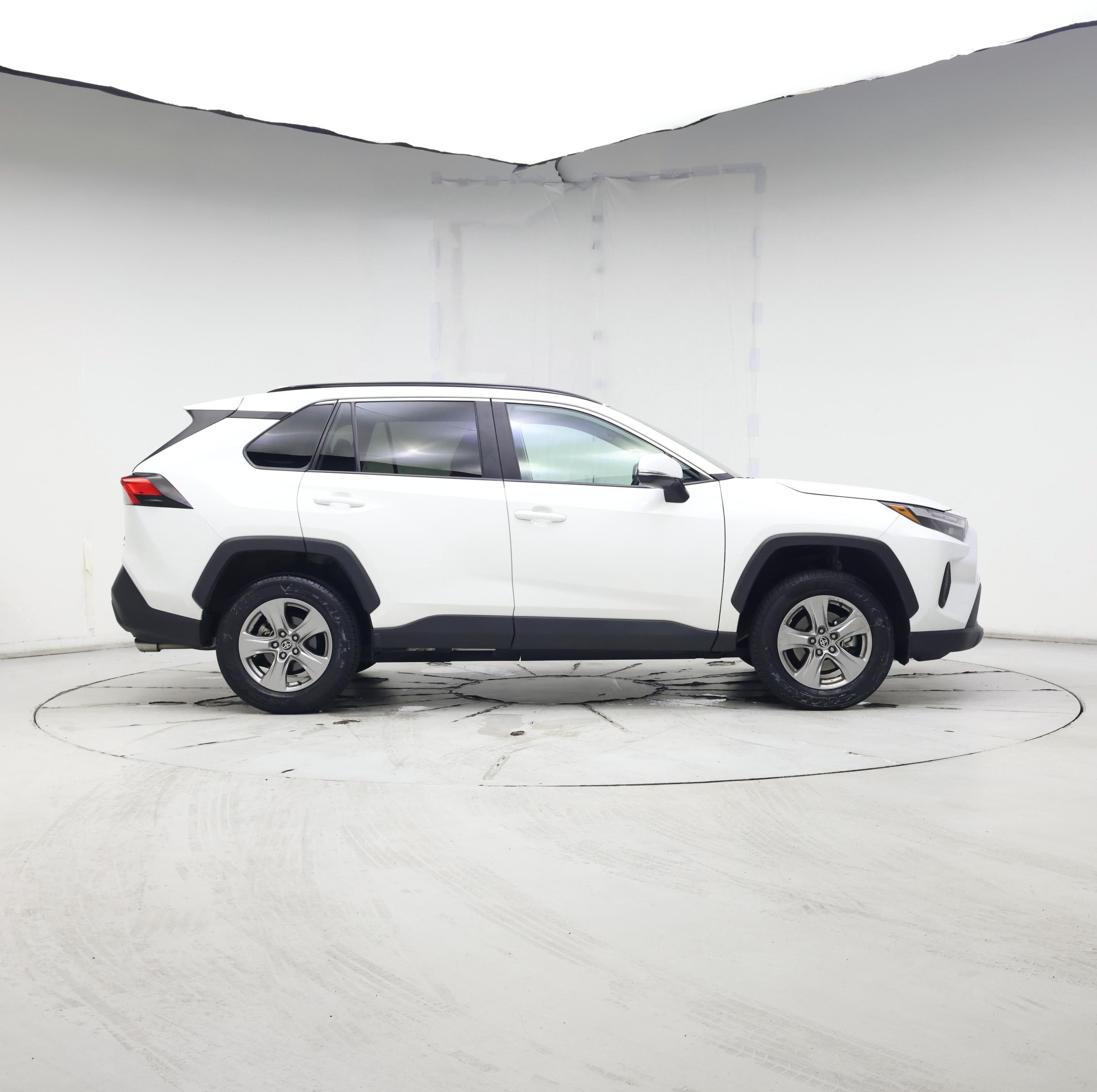 Thumbnail: 2023 Toyota RAV4 - 7