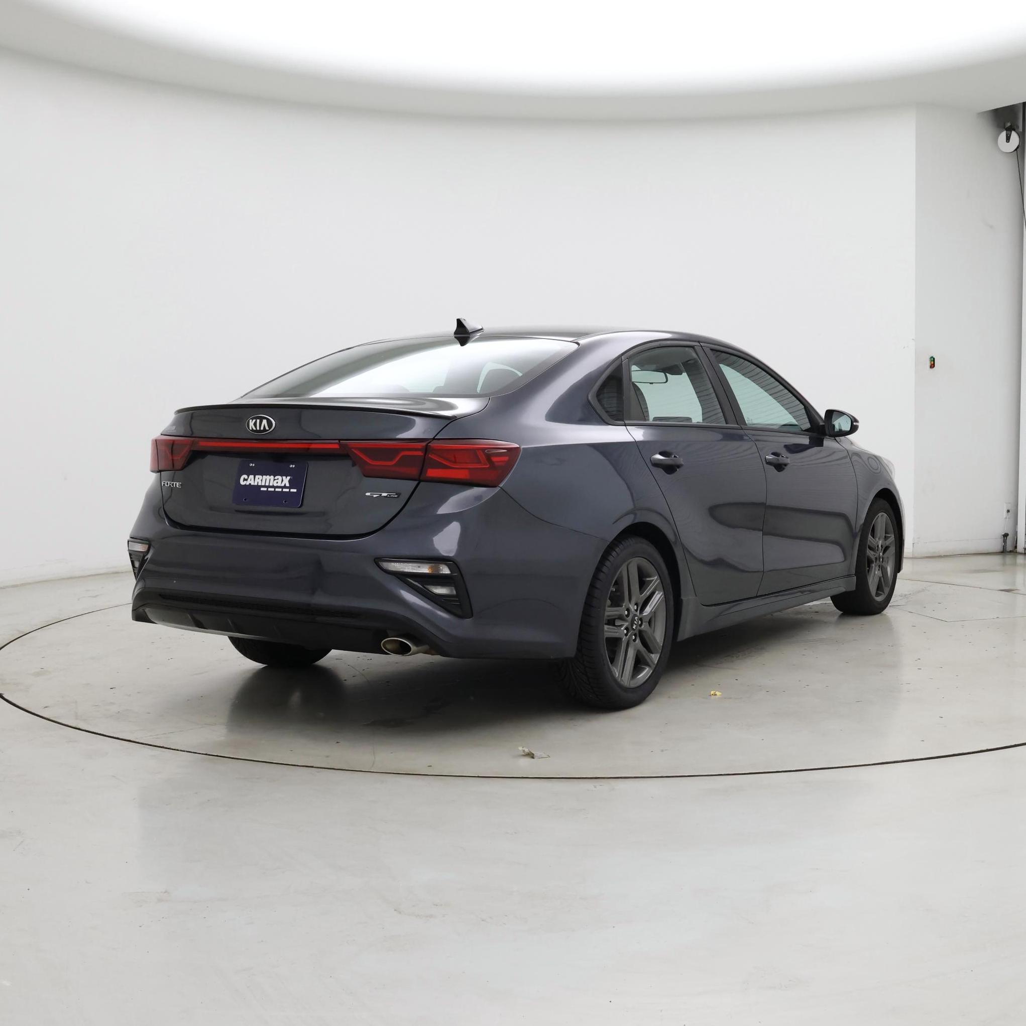 Thumbnail: 2020 Kia Forte - 8