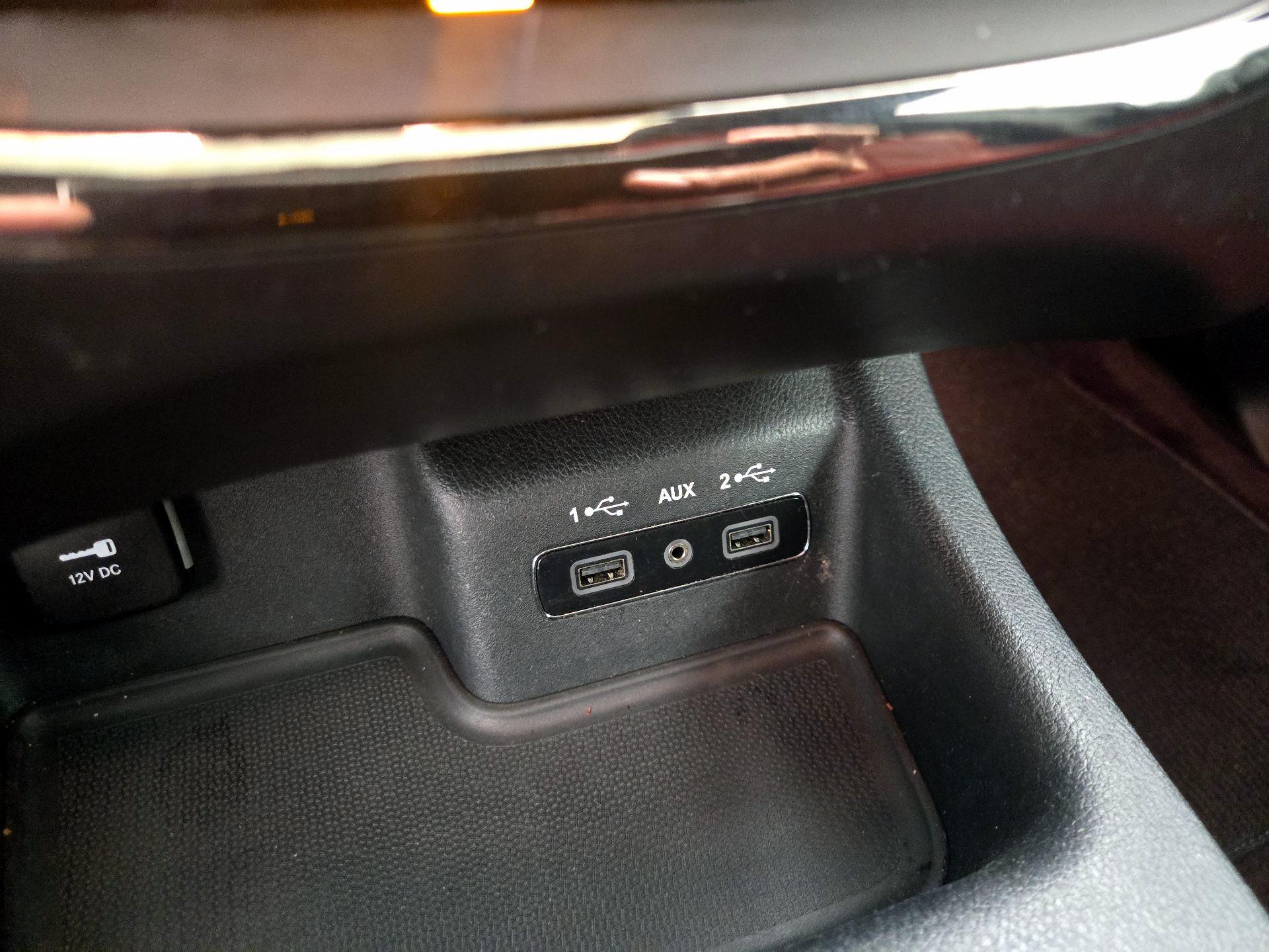 Thumbnail: 2018 Dodge Durango - 19