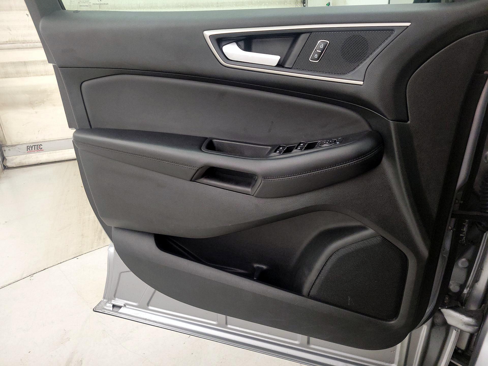 Thumbnail: 2023 Ford Edge - 12