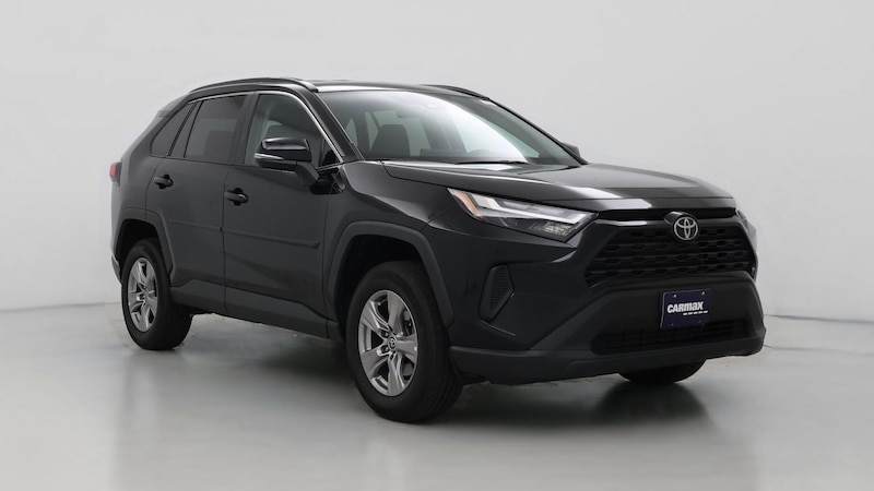 2022 Toyota RAV4 XLE Hero Image
