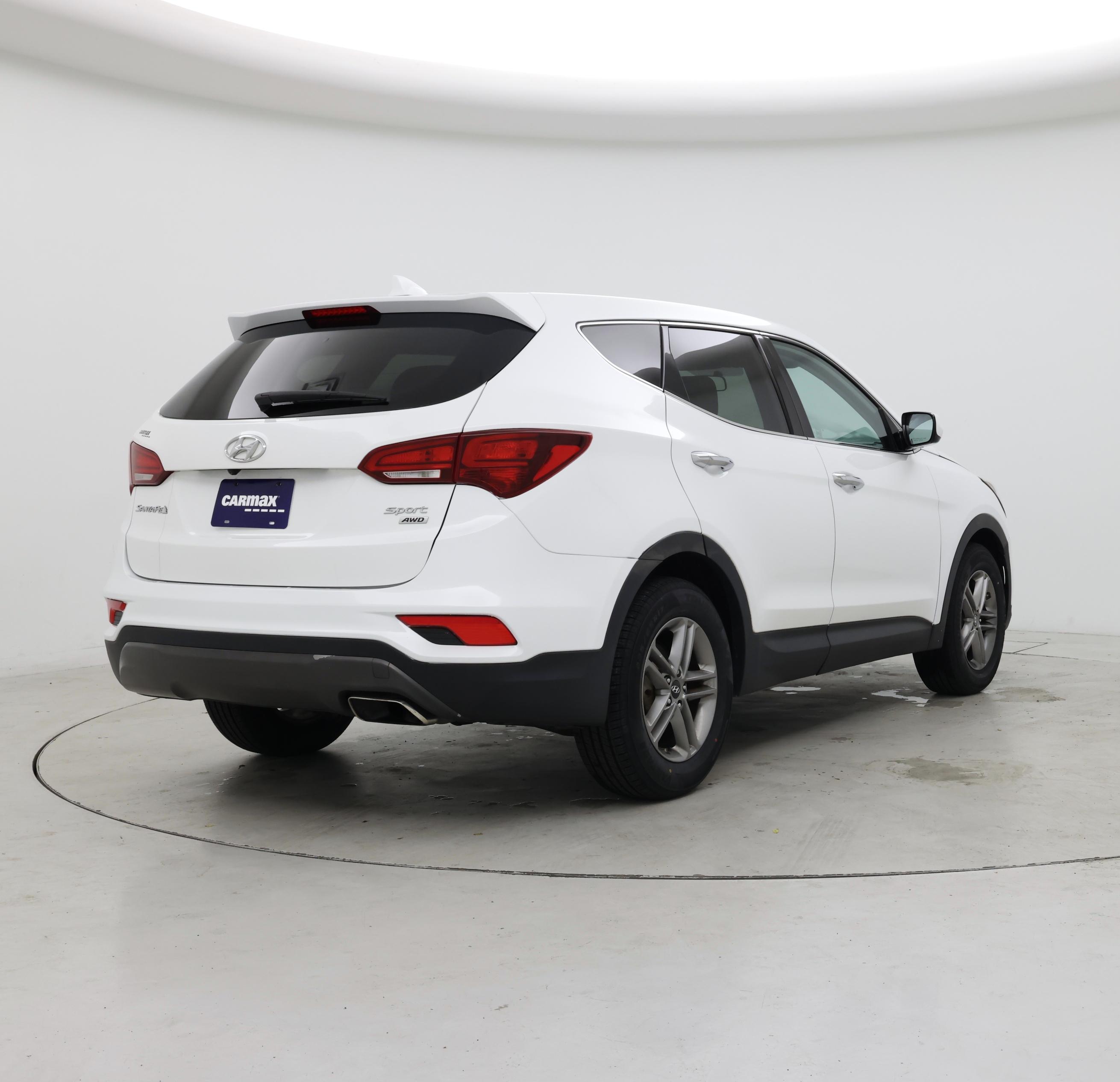 Thumbnail: 2017 Hyundai Santa Fe - 8