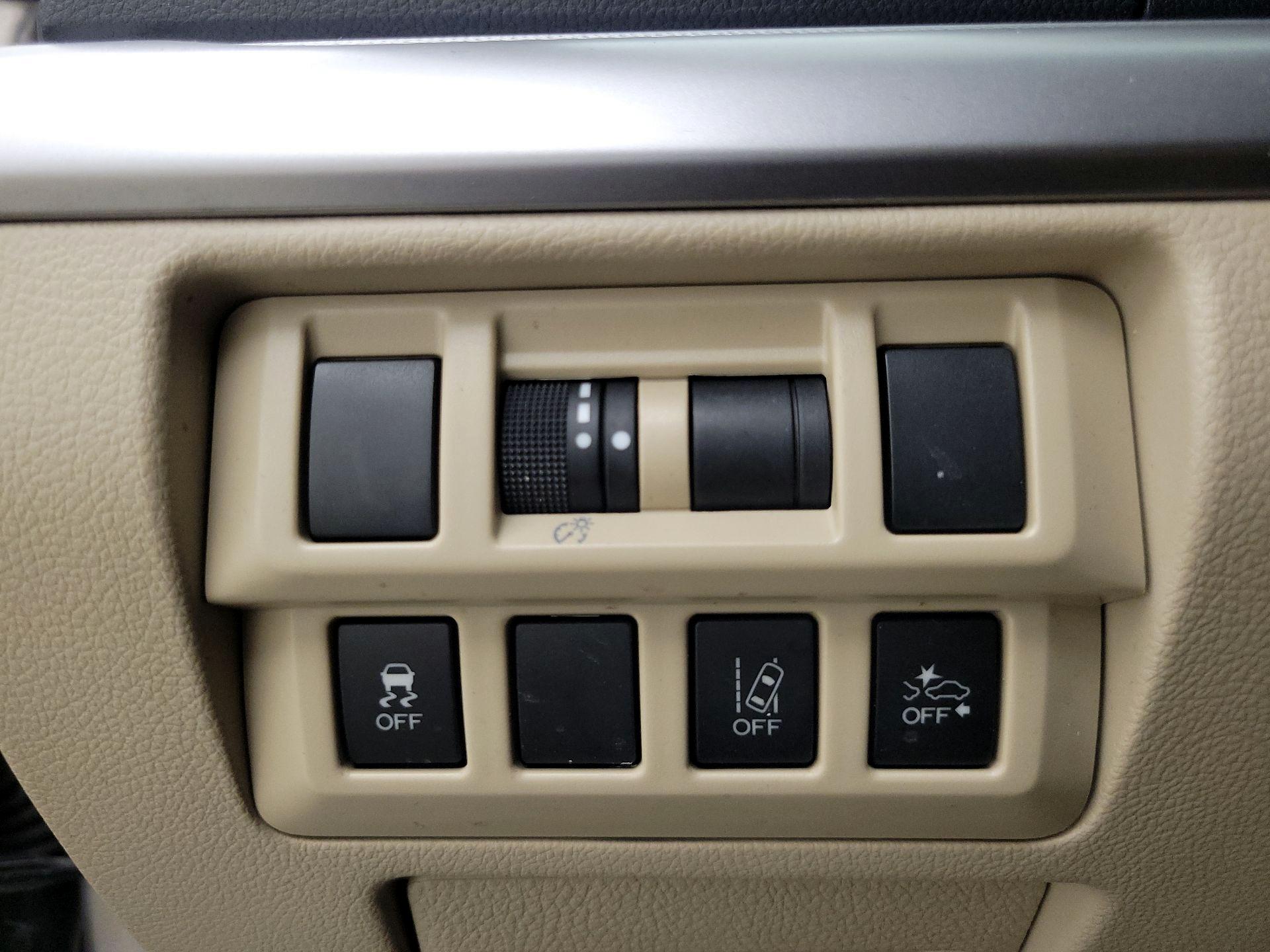 Thumbnail: 2019 Subaru Outback - 13