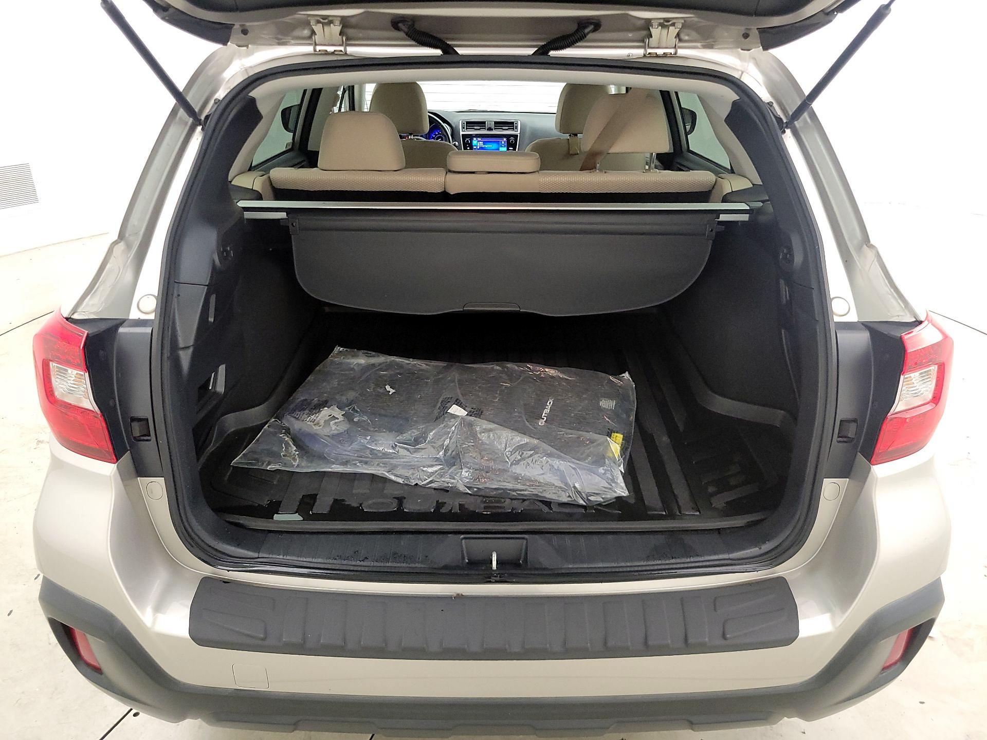 Thumbnail: 2019 Subaru Outback - 20