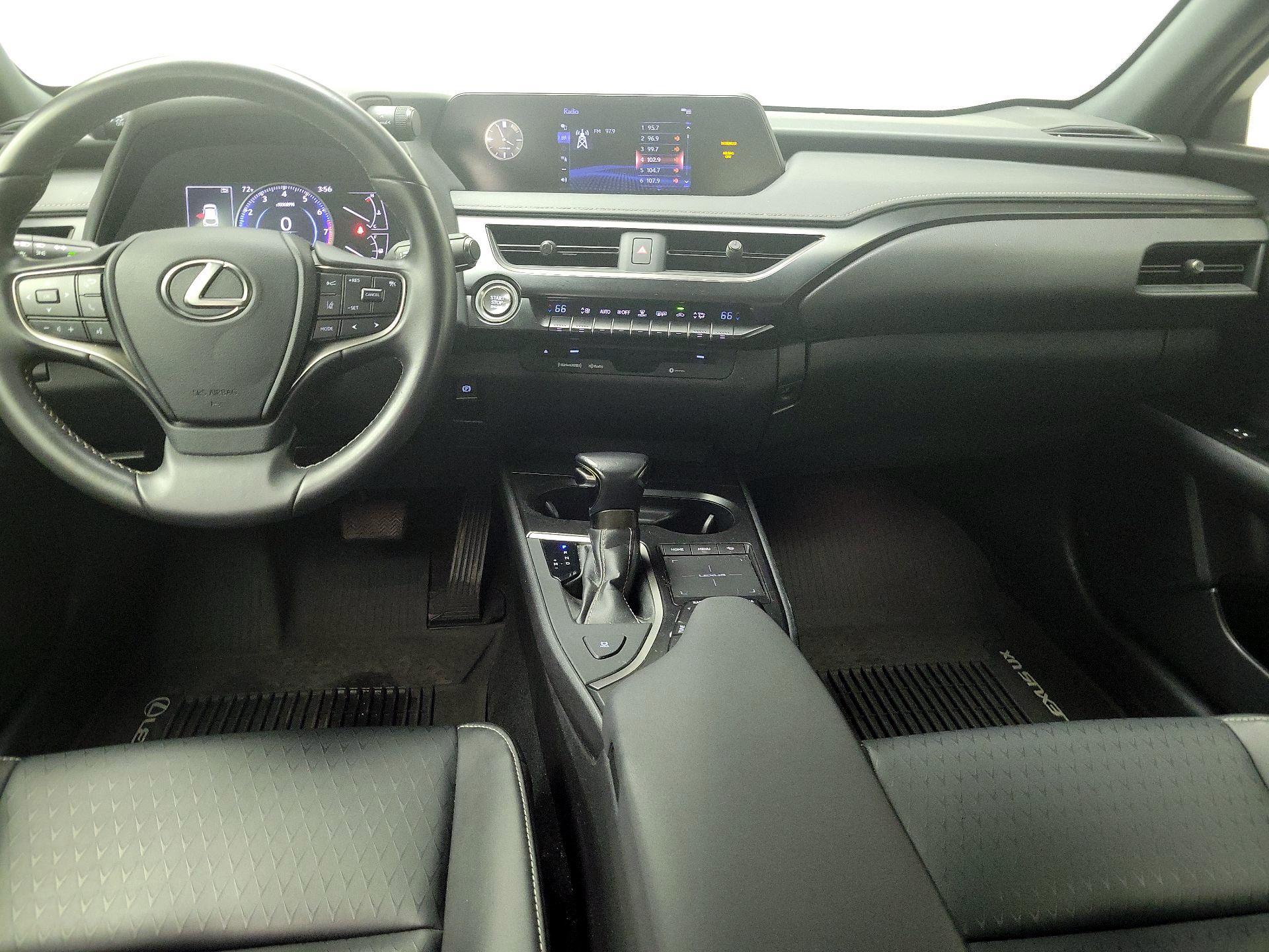 Thumbnail: 2021 Lexus UX - 9