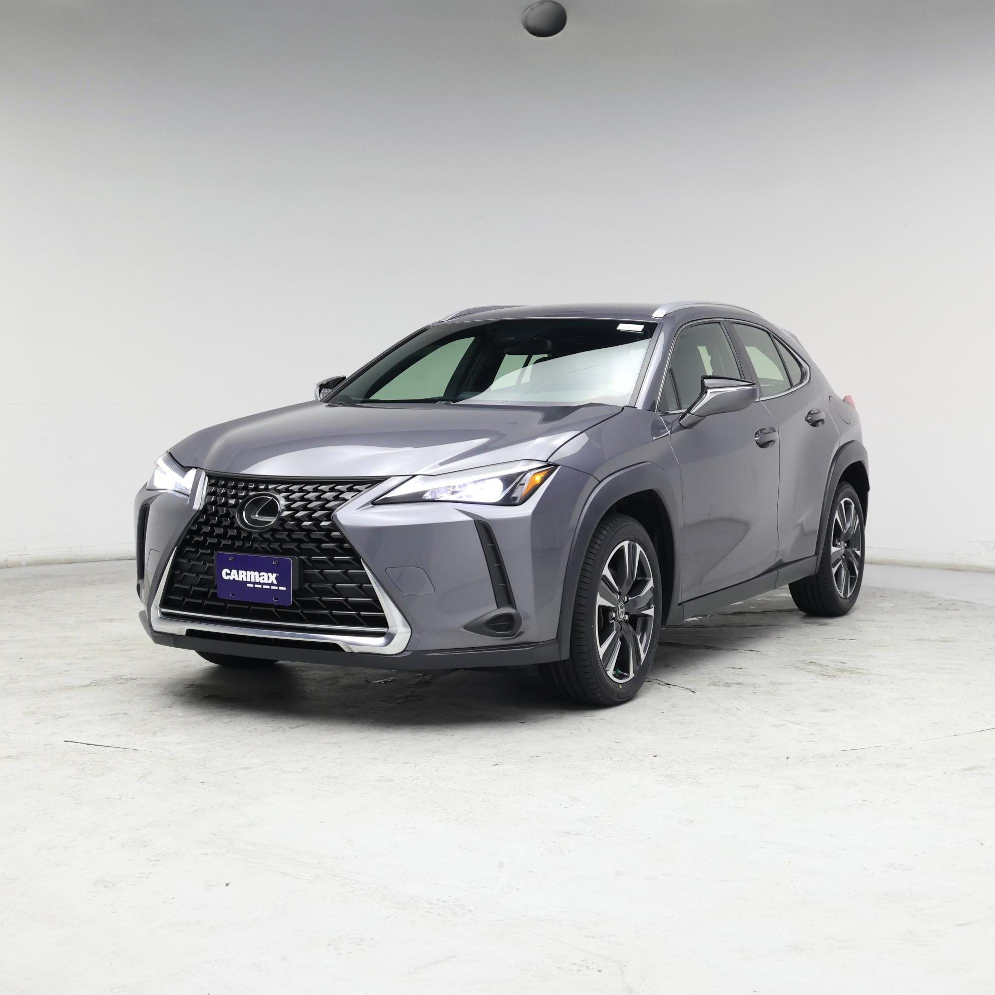 Thumbnail: 2021 Lexus UX - 4