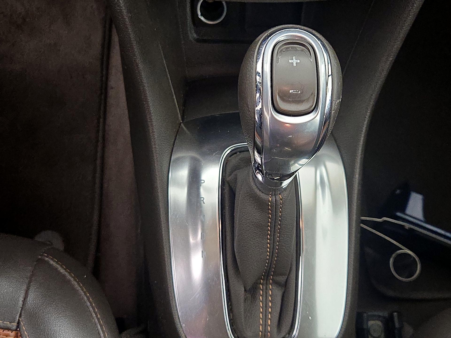 Thumbnail: 2015 Buick Encore - 18
