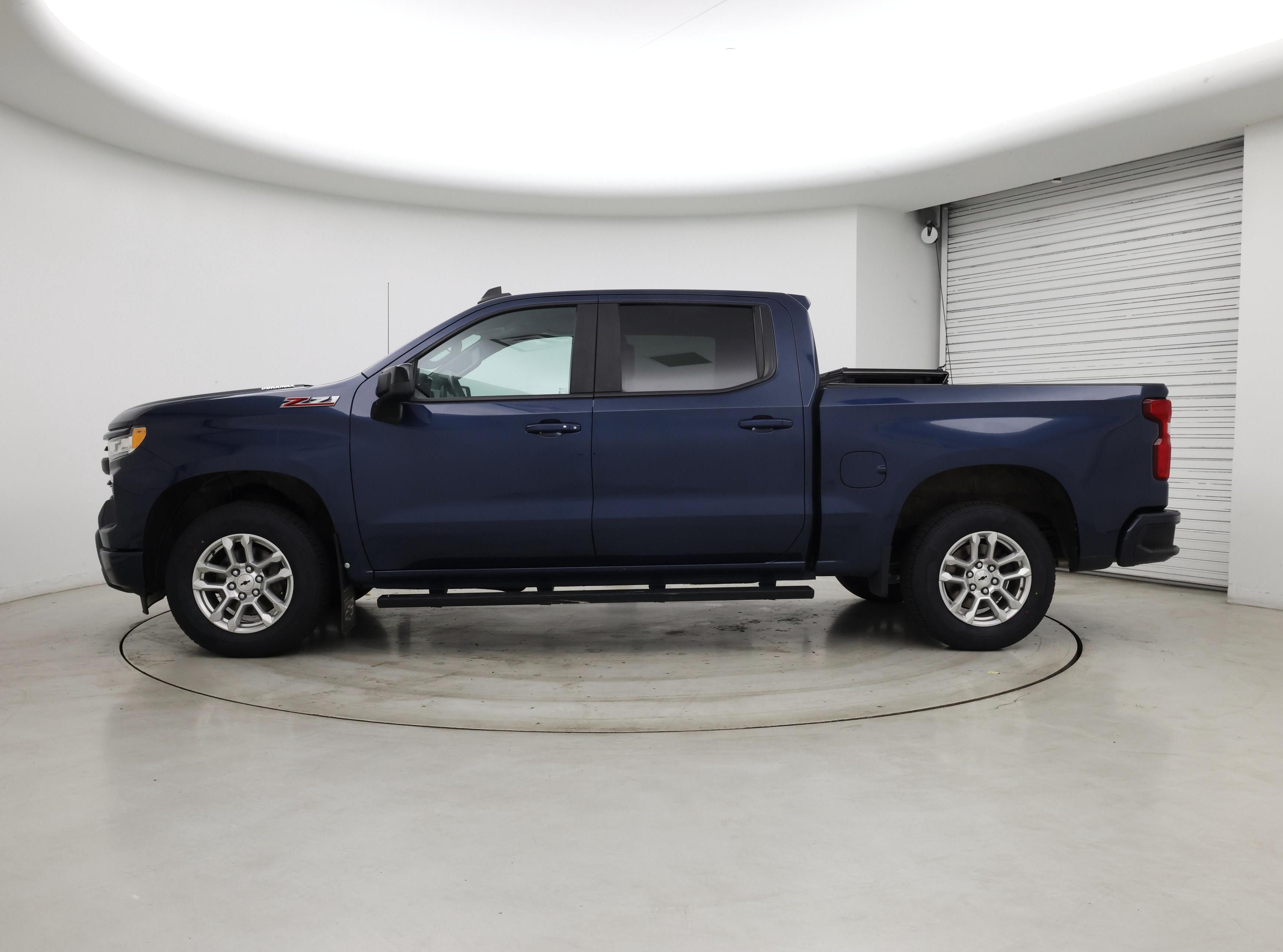 Thumbnail: 2022 Chevrolet Silverado 1500 - 3