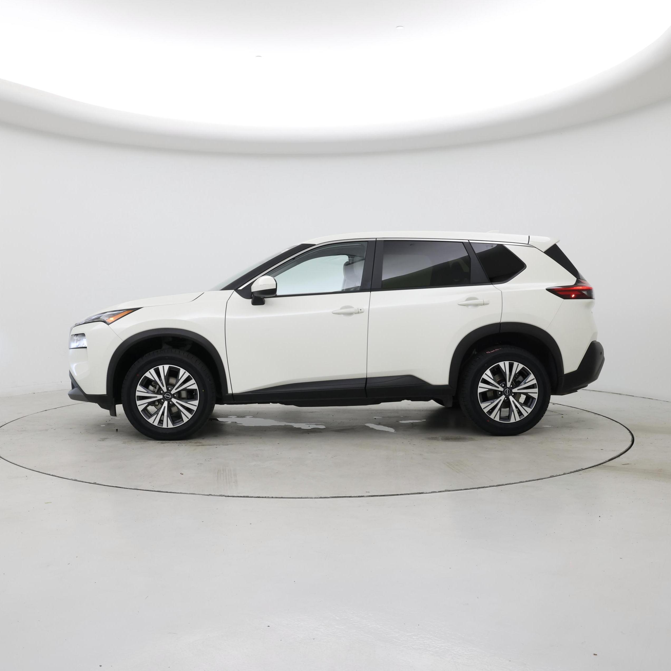 Thumbnail: 2023 Nissan Rogue - 3