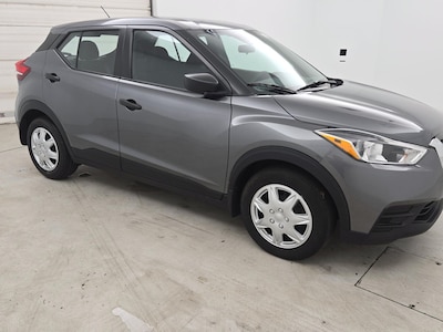 Gray 2020 Nissan Kicks S