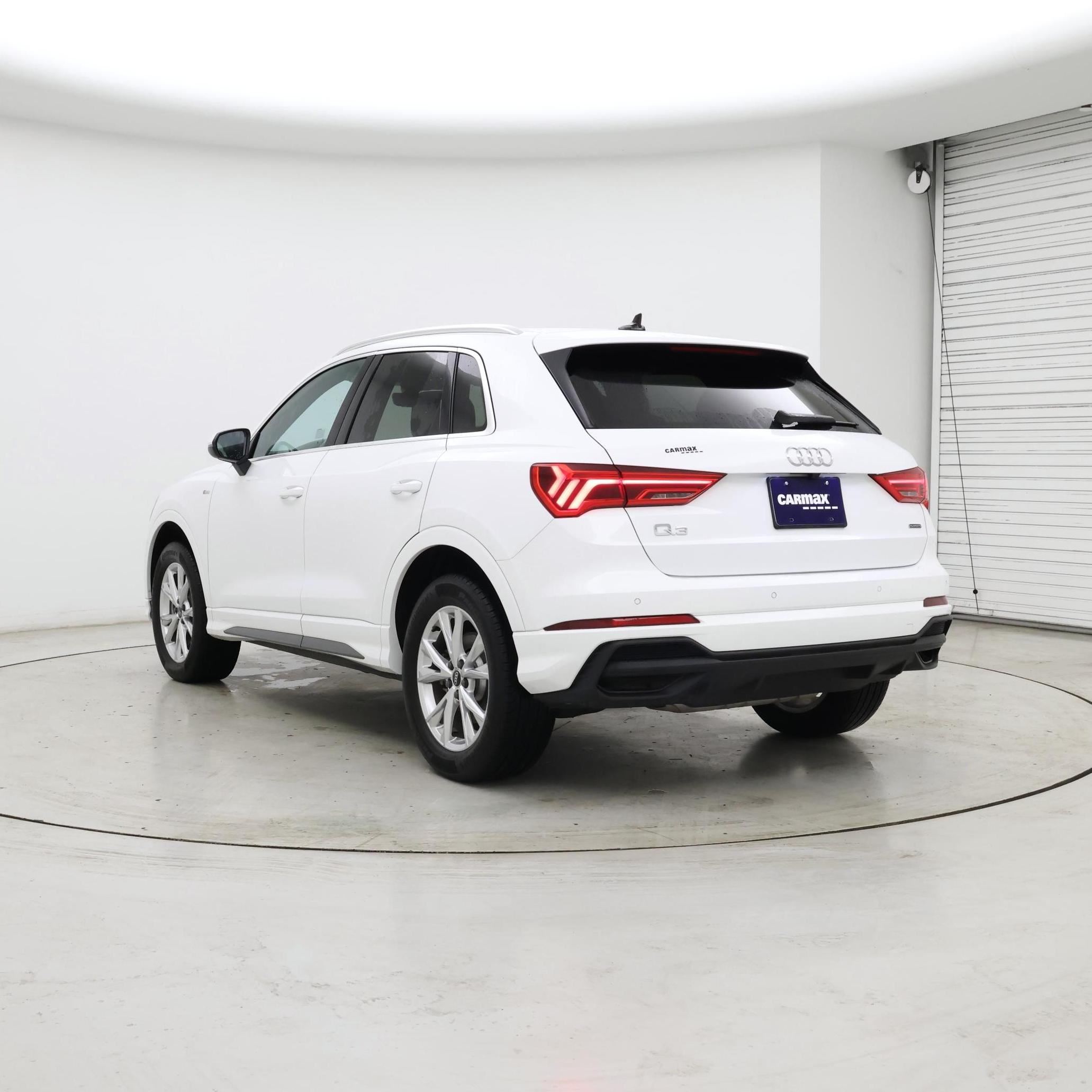 Thumbnail: 2024 Audi Q3 - 2