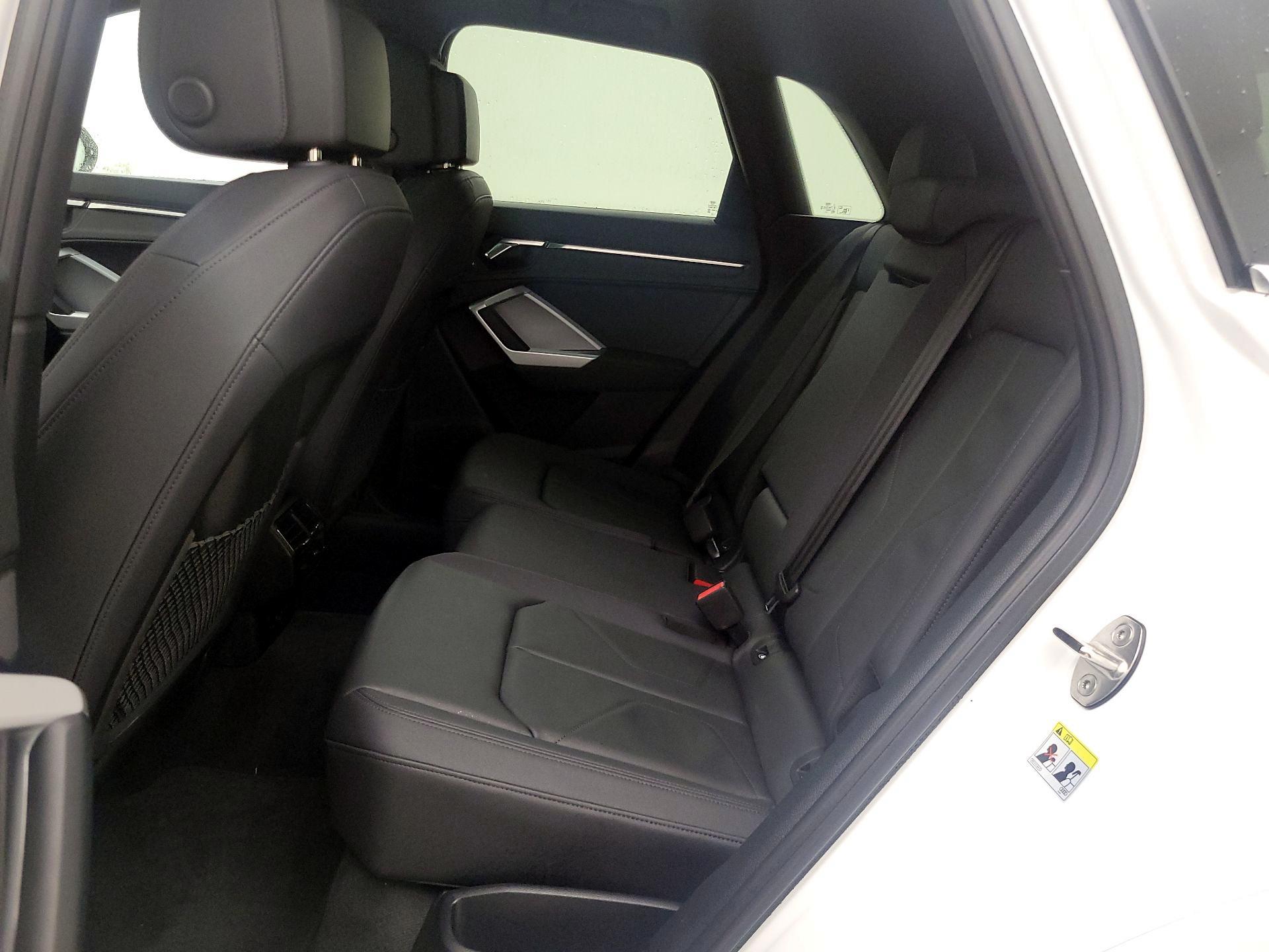 Thumbnail: 2024 Audi Q3 - 20