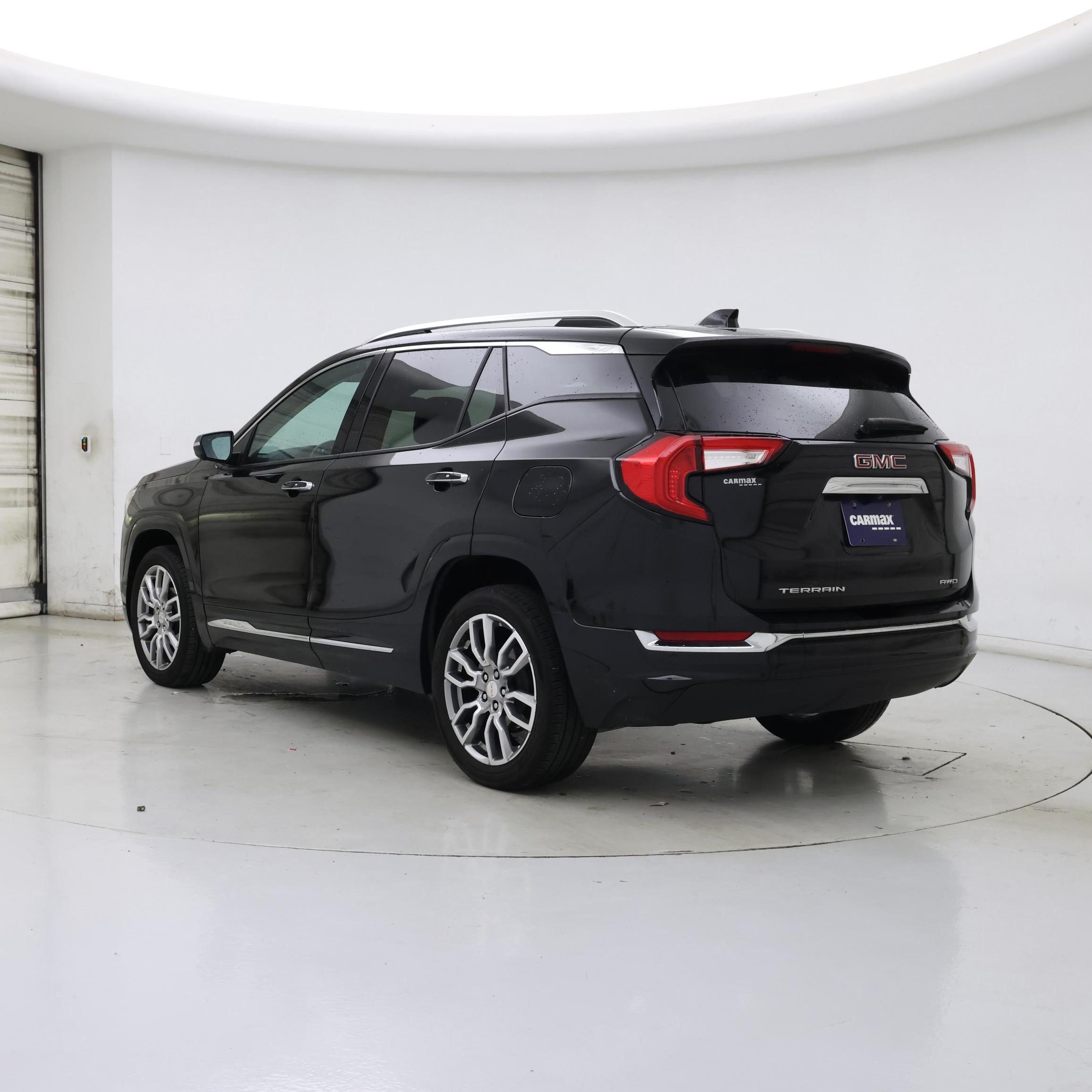 Thumbnail: 2022 GMC Terrain - 2