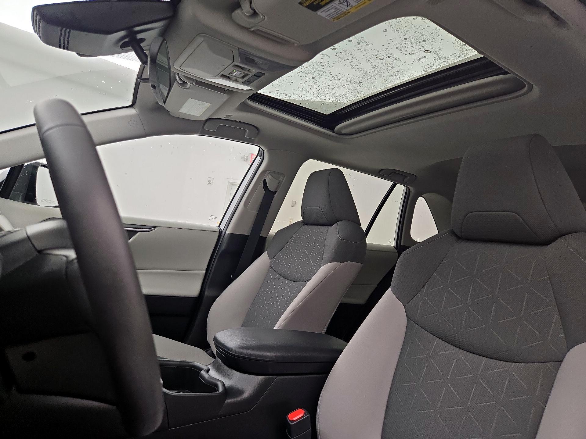 Thumbnail: 2023 Toyota RAV4 - 19