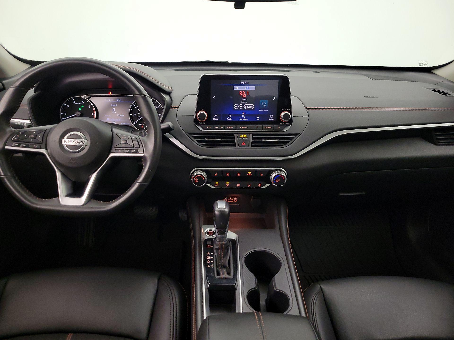 Thumbnail: 2022 Nissan Altima - 9