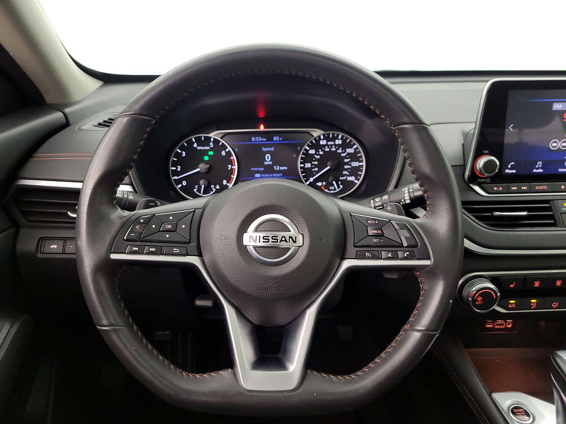 Thumbnail: 2022 Nissan Altima - 10