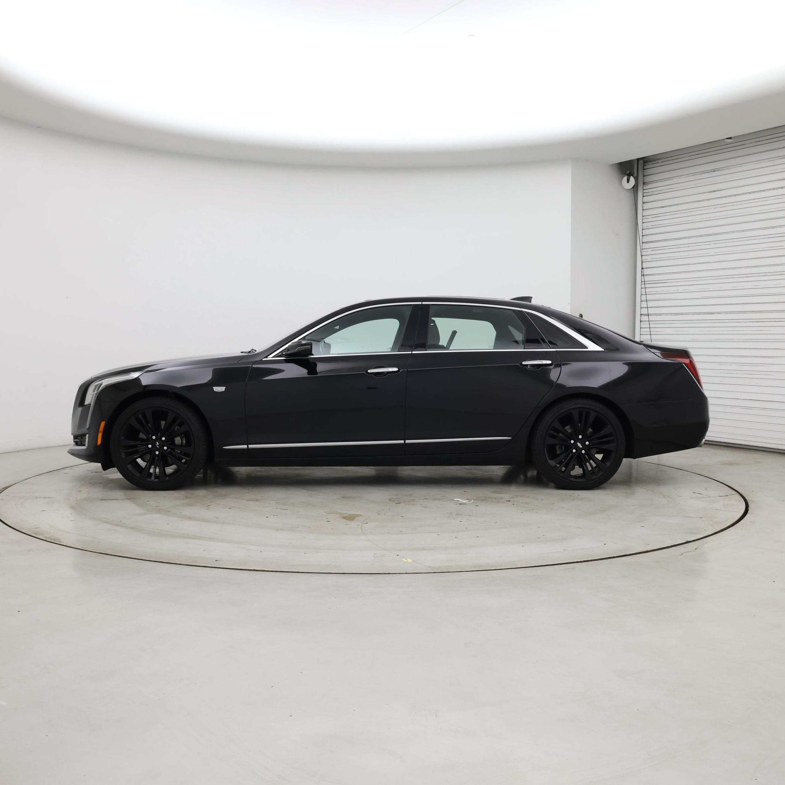 Thumbnail: 2018 Cadillac CT6 - 3