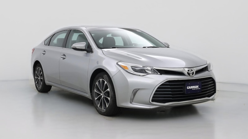 2016 Toyota Avalon XLE Hero Image