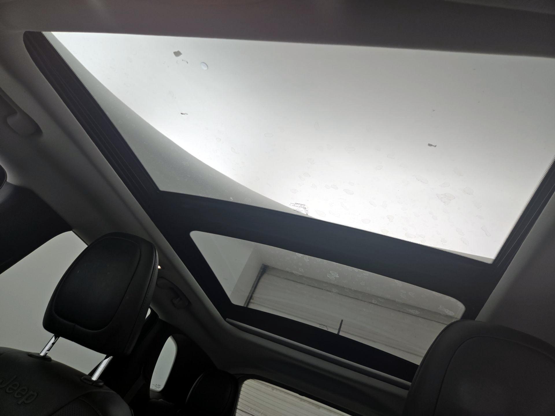 Thumbnail: 2022 Jeep Cherokee - 19