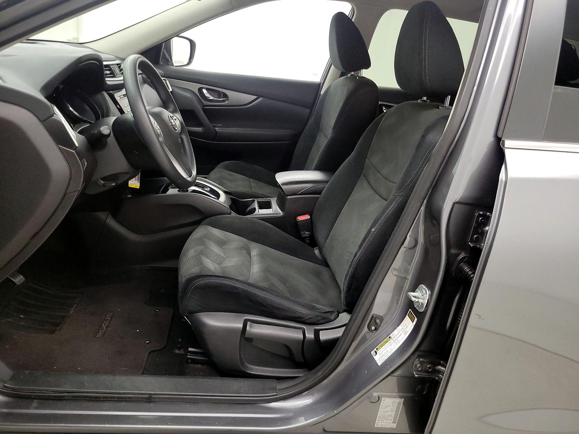 Thumbnail: 2015 Nissan Rogue - 11