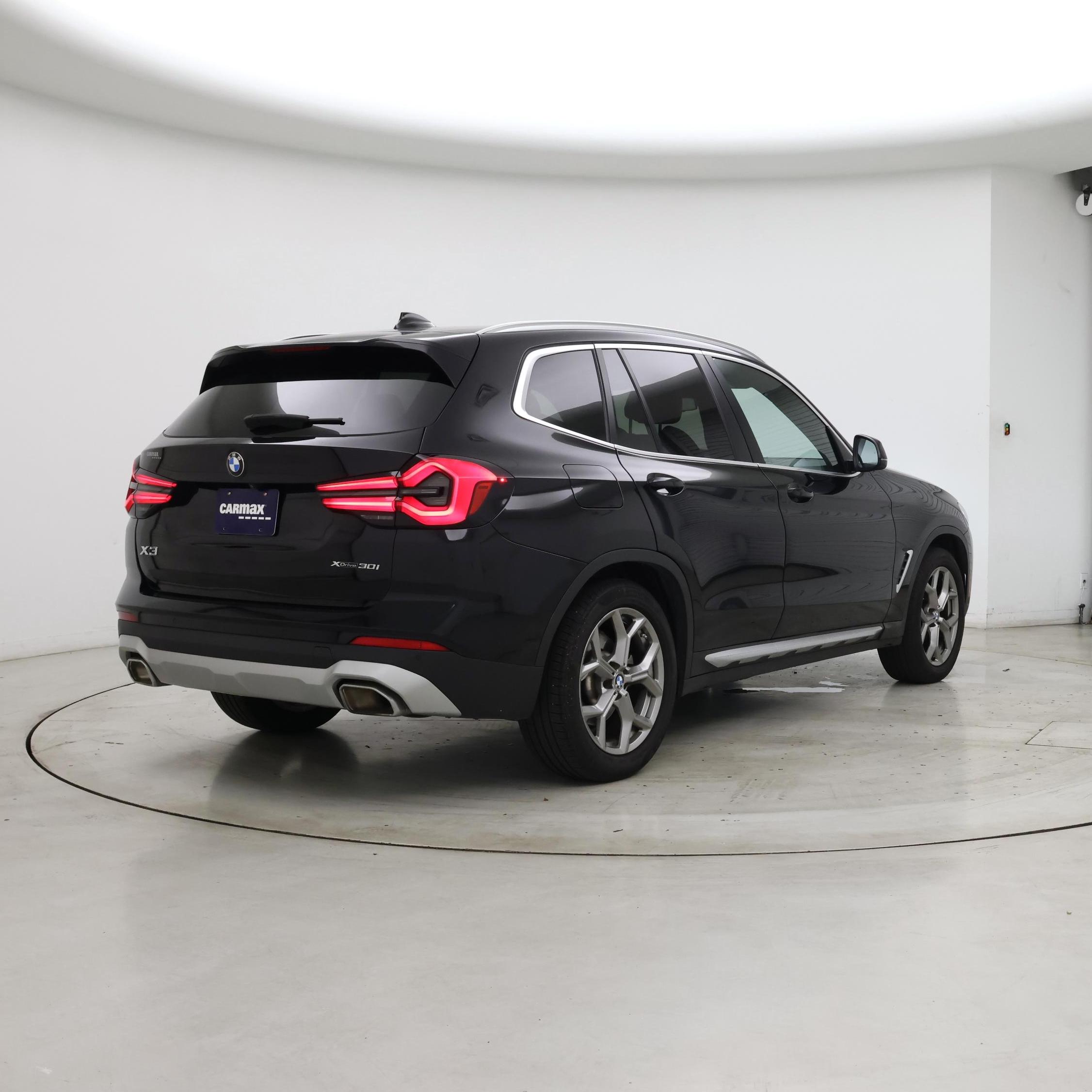 Thumbnail: 2023 BMW X3 - 8