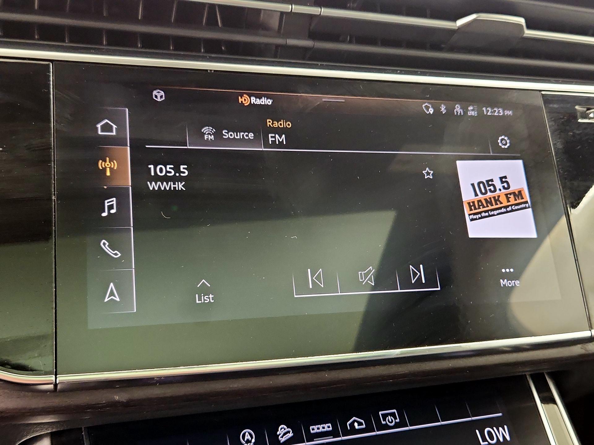Thumbnail: 2021 Audi Q7 - 16