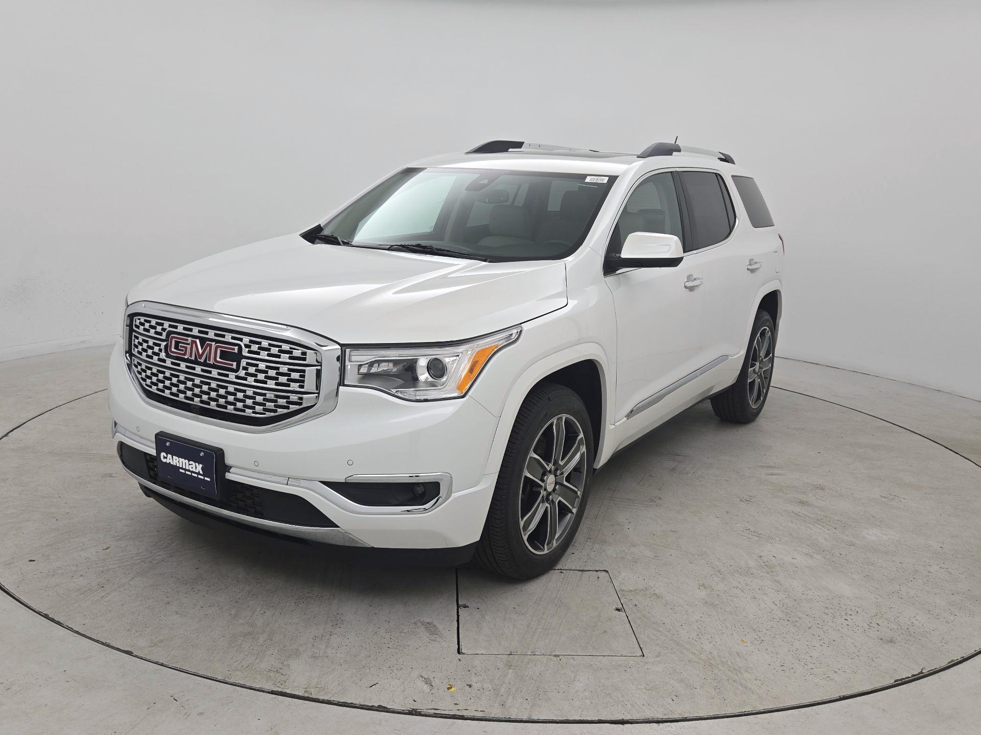 Thumbnail: 2019 GMC Acadia - 3