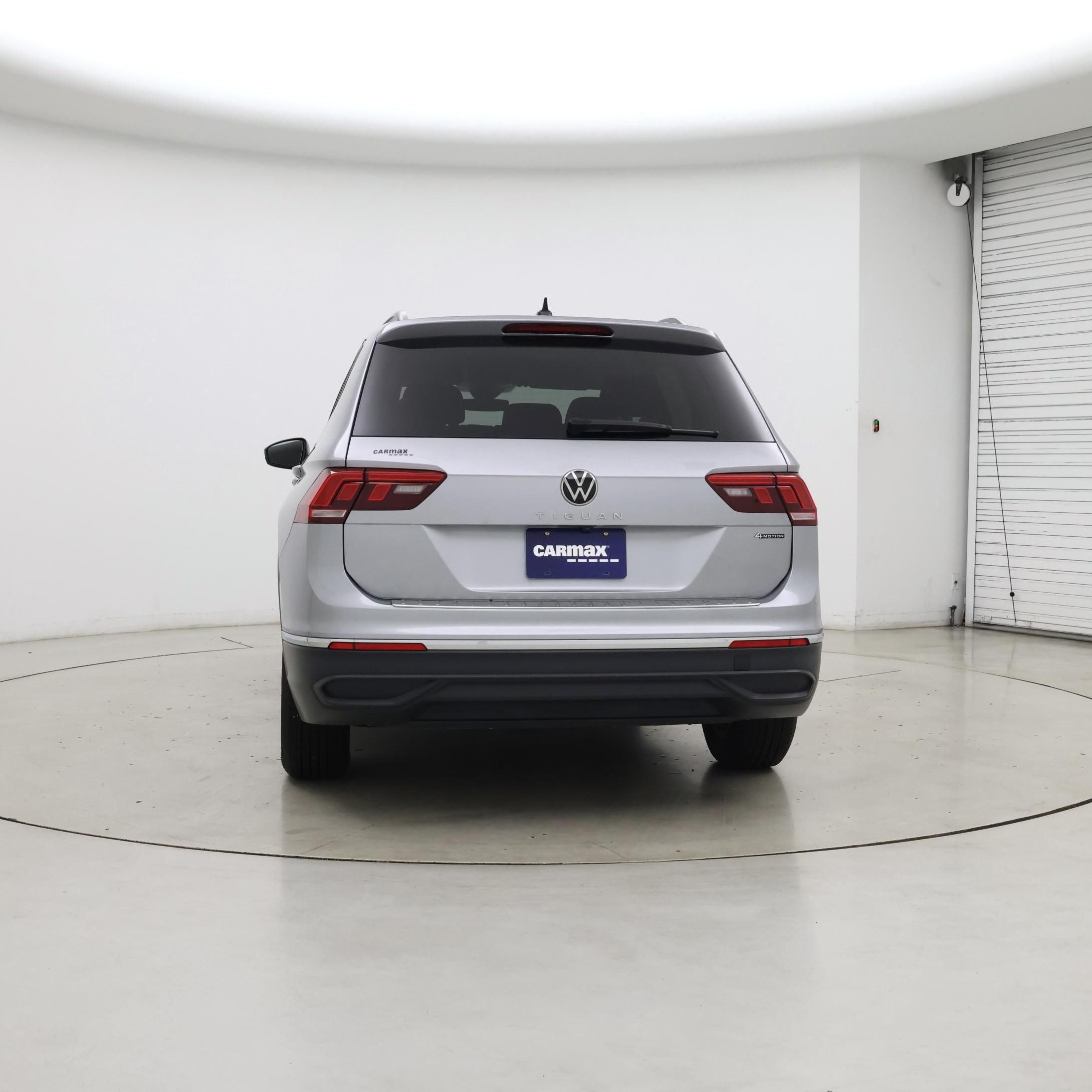 Thumbnail: 2024 Volkswagen Tiguan - 6