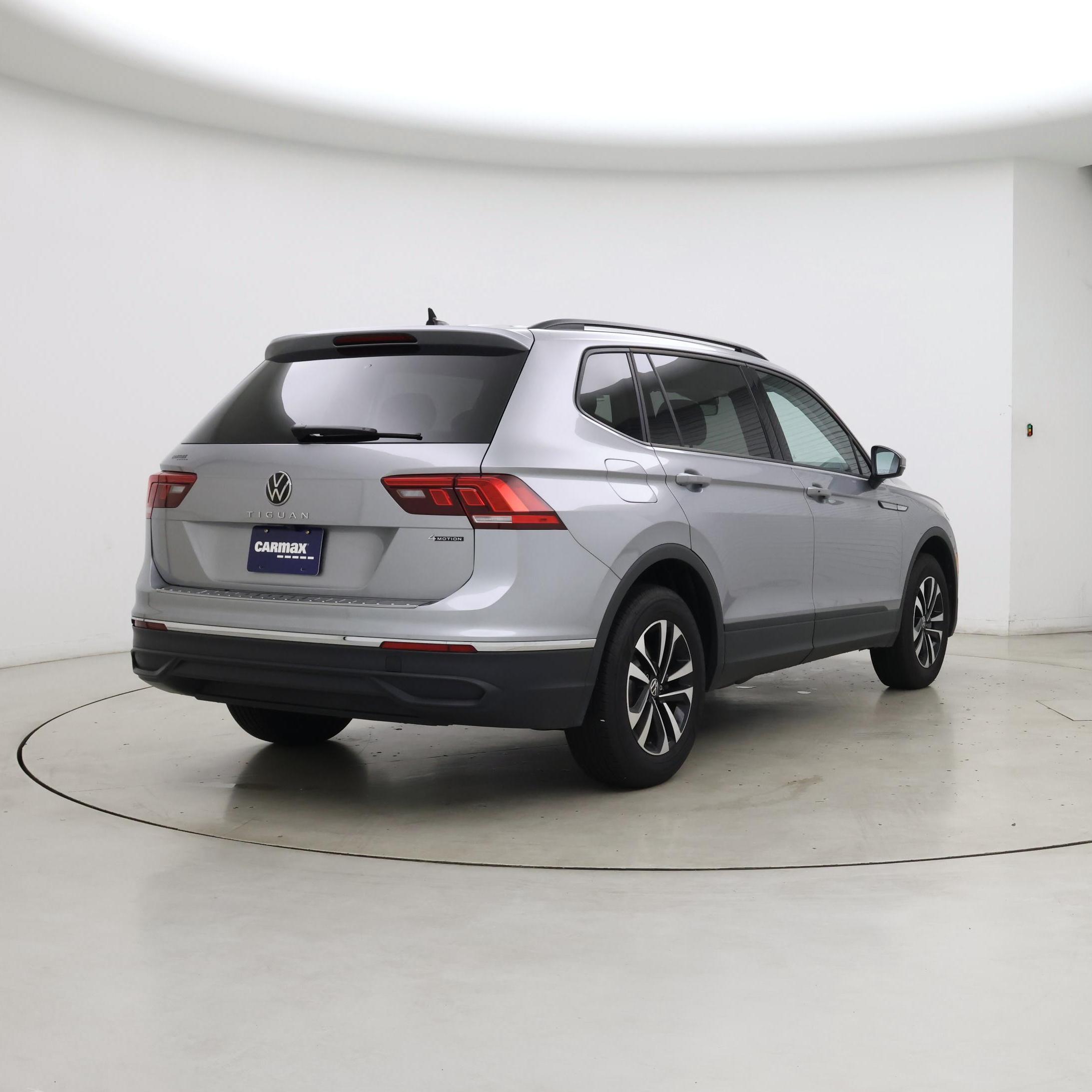 Thumbnail: 2024 Volkswagen Tiguan - 8
